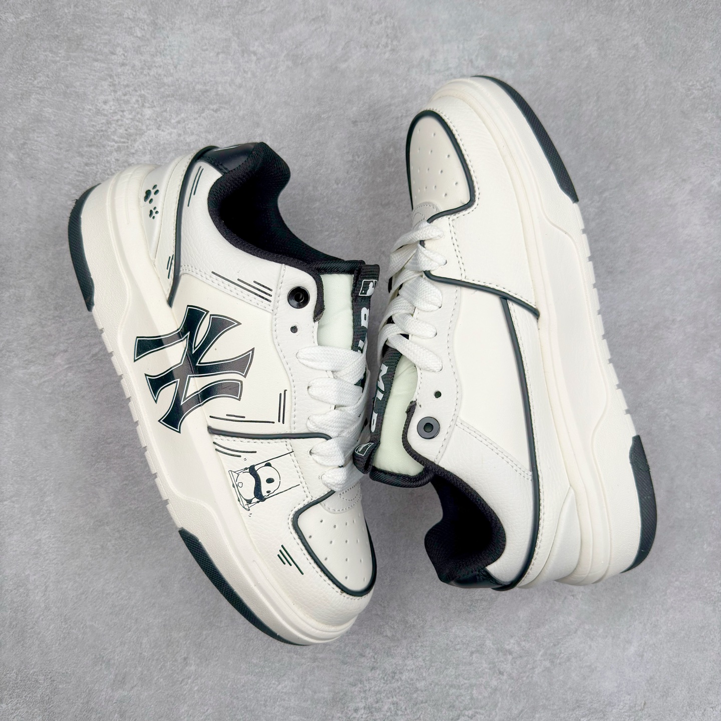 图片[3]-MLB Chunky Liner Basic 复古印花学长鞋系列低帮轻量增高厚底百搭休闲运动慢跑鞋板鞋 定制配色 Korea韩国联名NY美国榄球纽约洋基队限定 韩国代购专供 全套原楦原纸板原厂数据开发 正确中底拉帮中底网布细节 平台代购专供 左脚内置芯片 韩国代购吊牌标贴 独家一比一RB+MD组合大底 高频后跟小人Logo精准对位立体饱满 正确网布加超迁鞋面 转印中底走线紧密 转印Logo工艺表层防刮不掉色 尺码：35 36 36.5 37.5 38 38.5 39 40 40.5 41 42 42.5 43 44 45-选品中心