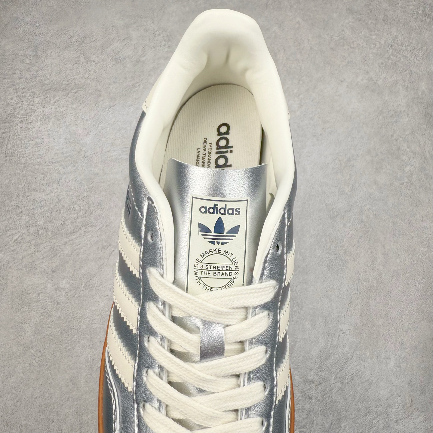 图片[5]-AD Gazelle Indoor Trainers 羚羊内训系列低帮复古百搭休闲运动德训风板鞋 JR1206 90年代经典的复刻版！自60年代以足球训练鞋面世以来,Gazelle就以其经典设计席卷全球。1991年版本的复刻,再造经典Gazelle。采用皮革打造,搭配浊色细节,让这款经典更加简约。尺码：36 36⅔ 37⅓ 38 38⅔ 39⅓ 40 40⅔ 41⅓ 42 42⅔ 43⅓ 44⅓ 44⅔ 45-选品中心