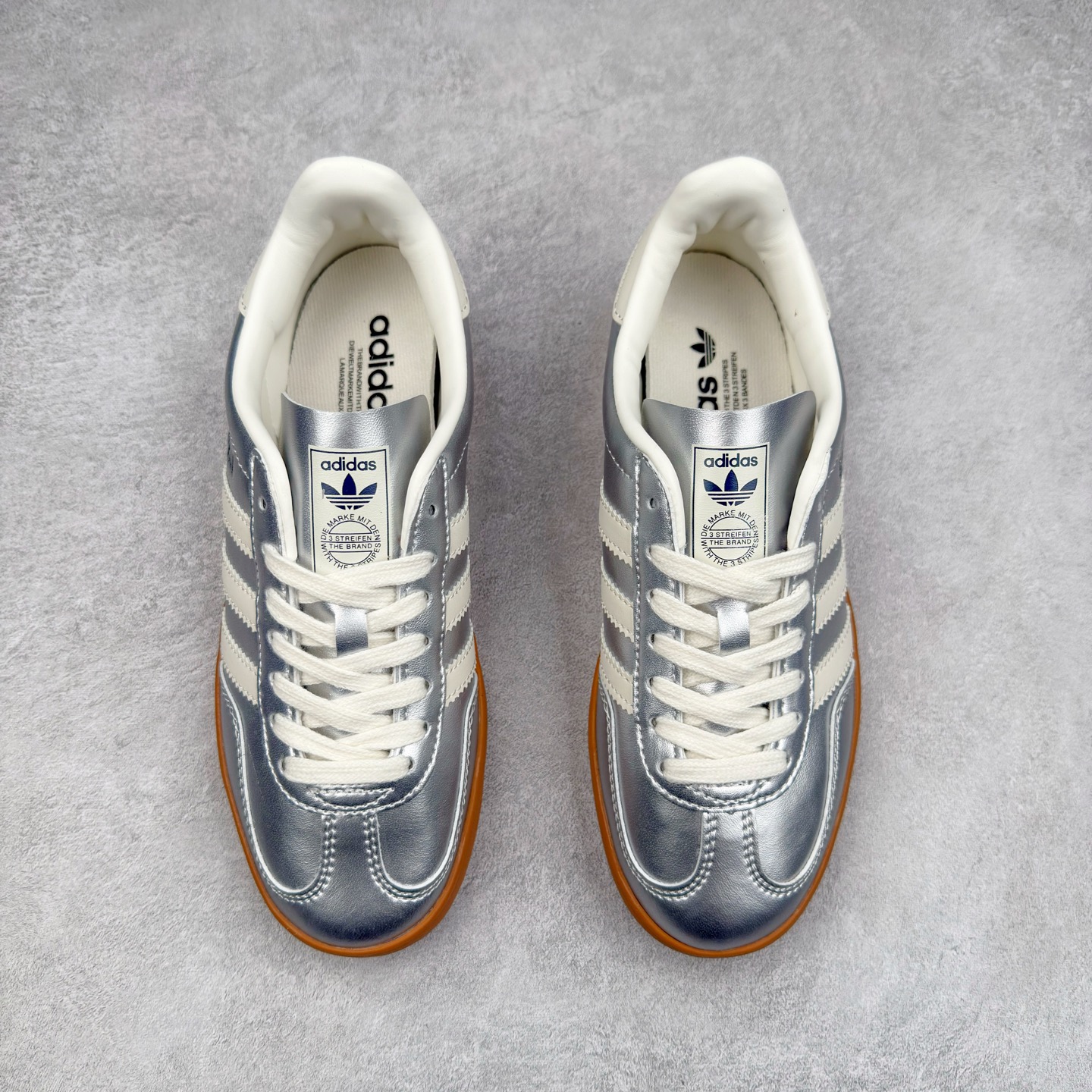 图片[2]-AD Gazelle Indoor Trainers 羚羊内训系列低帮复古百搭休闲运动德训风板鞋 JR1206 90年代经典的复刻版！自60年代以足球训练鞋面世以来,Gazelle就以其经典设计席卷全球。1991年版本的复刻,再造经典Gazelle。采用皮革打造,搭配浊色细节,让这款经典更加简约。尺码：36 36⅔ 37⅓ 38 38⅔ 39⅓ 40 40⅔ 41⅓ 42 42⅔ 43⅓ 44⅓ 44⅔ 45-选品中心