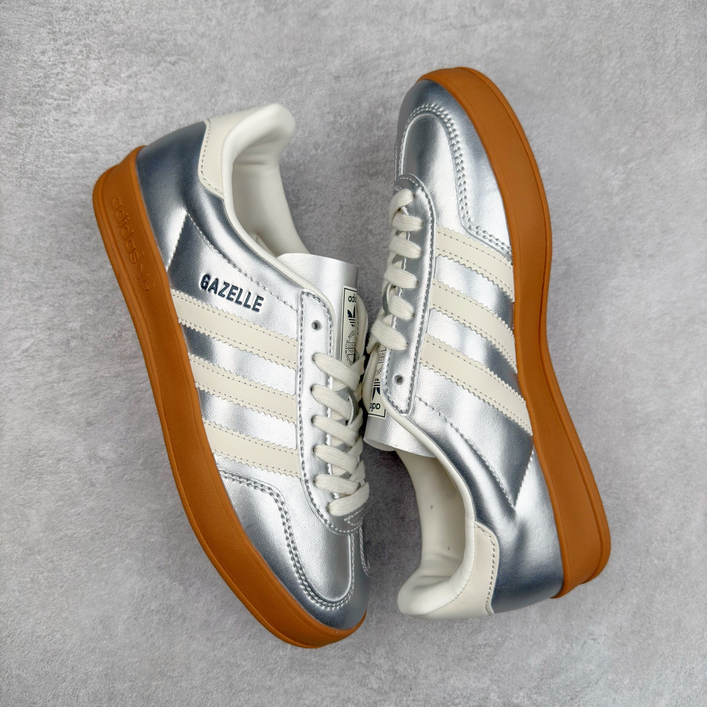 图片[3]-AD Gazelle Indoor Trainers 羚羊内训系列低帮复古百搭休闲运动德训风板鞋 JR1206 90年代经典的复刻版！自60年代以足球训练鞋面世以来,Gazelle就以其经典设计席卷全球。1991年版本的复刻,再造经典Gazelle。采用皮革打造,搭配浊色细节,让这款经典更加简约。尺码：36 36⅔ 37⅓ 38 38⅔ 39⅓ 40 40⅔ 41⅓ 42 42⅔ 43⅓ 44⅓ 44⅔ 45-选品中心