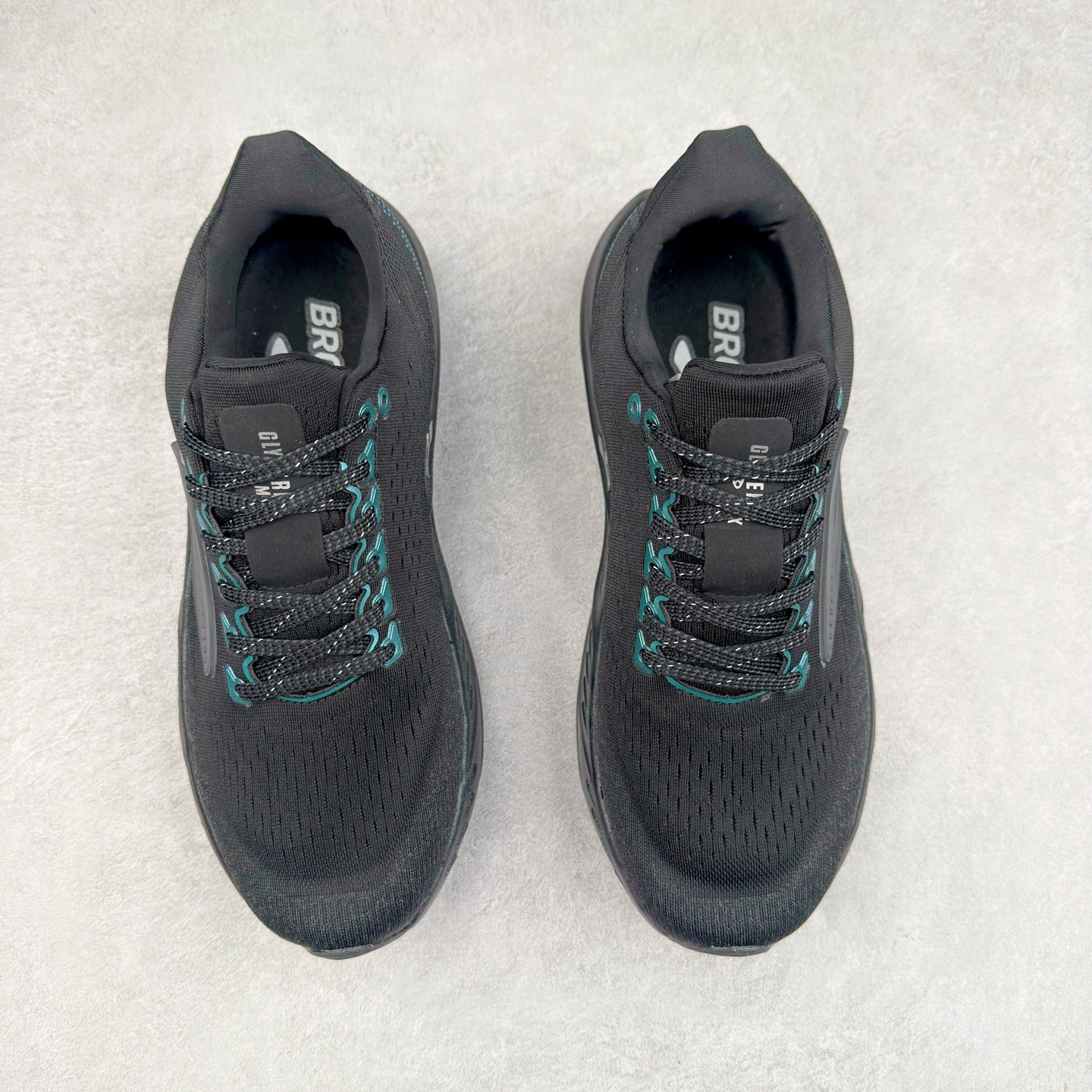 图片[2]-Brooks布鲁克斯 Glycerin max 舒适简约防滑耐磨 低帮跑步鞋 实拍调校N版已经零色差零失真 百分百还原实物色彩所见即所得 不存在货不对板色差等低级问题 选购参考实物拍摄 不混卖不参货 只用心做好货严格选品 承诺混一赔十 尺码：36 36.5 37.5 38 38.5 39 40 40.5 41 42 42.5 43 44 44.5 45-选品中心