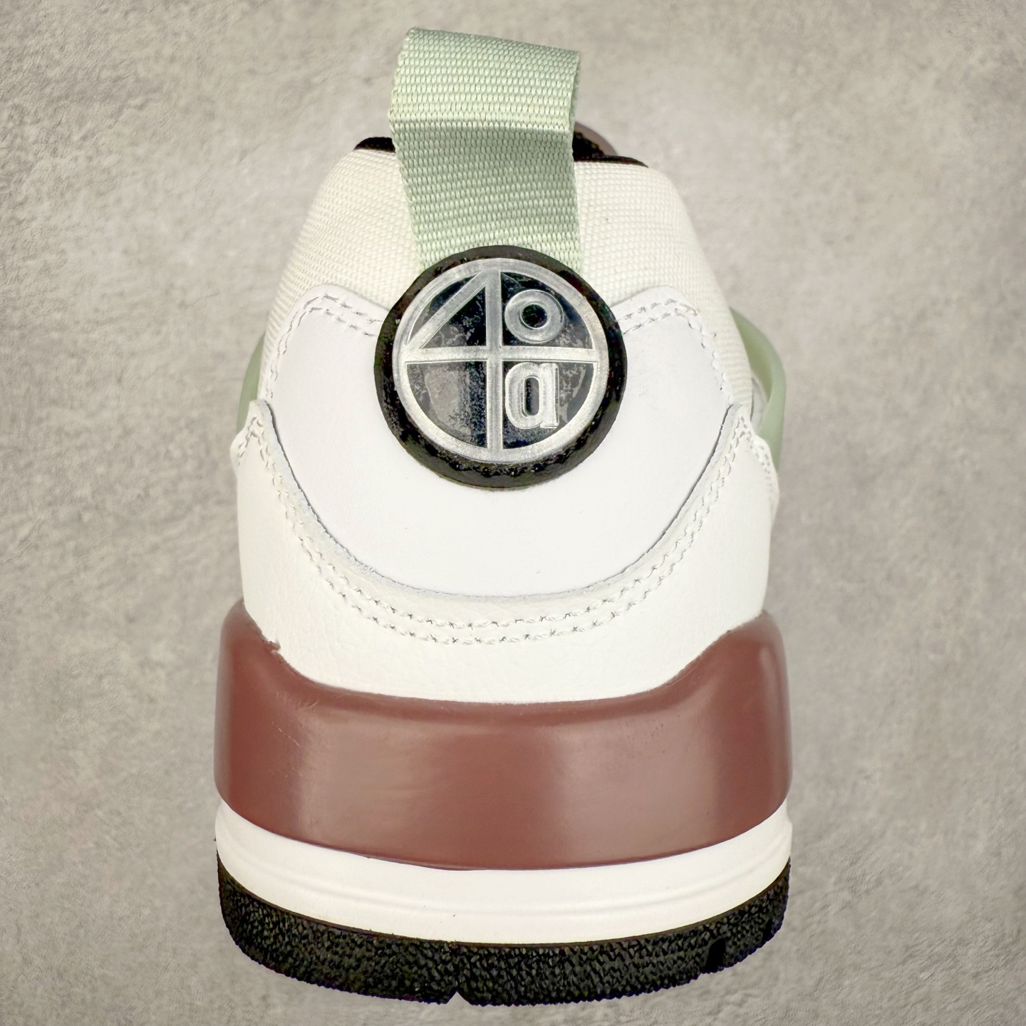 图片[8]-Jordan Spizike Low AJ复古低帮篮球鞋 HV5974-111 这款鞋子著名导演斯派克李的Jordan Spizike专属 预计于明年夏季推出全新低帮版本 将包括三款配色 经典爆裂纹非常复古 两款配色分别以大学红和黑曜石蓝进行区分 鞋身设计中依旧带有大象爆裂纹、鞋侧束带、塑胶网布等经典元素 之后 在鞋舌、内衬以及鞋底等位置缀以大学红和黑曜石蓝搭配 带来全新造型 尺码：36 36.5 37.5 38 38.5 39 40 40.5 41 42 42.5 43 44 44.5 45 46 47.5-选品中心