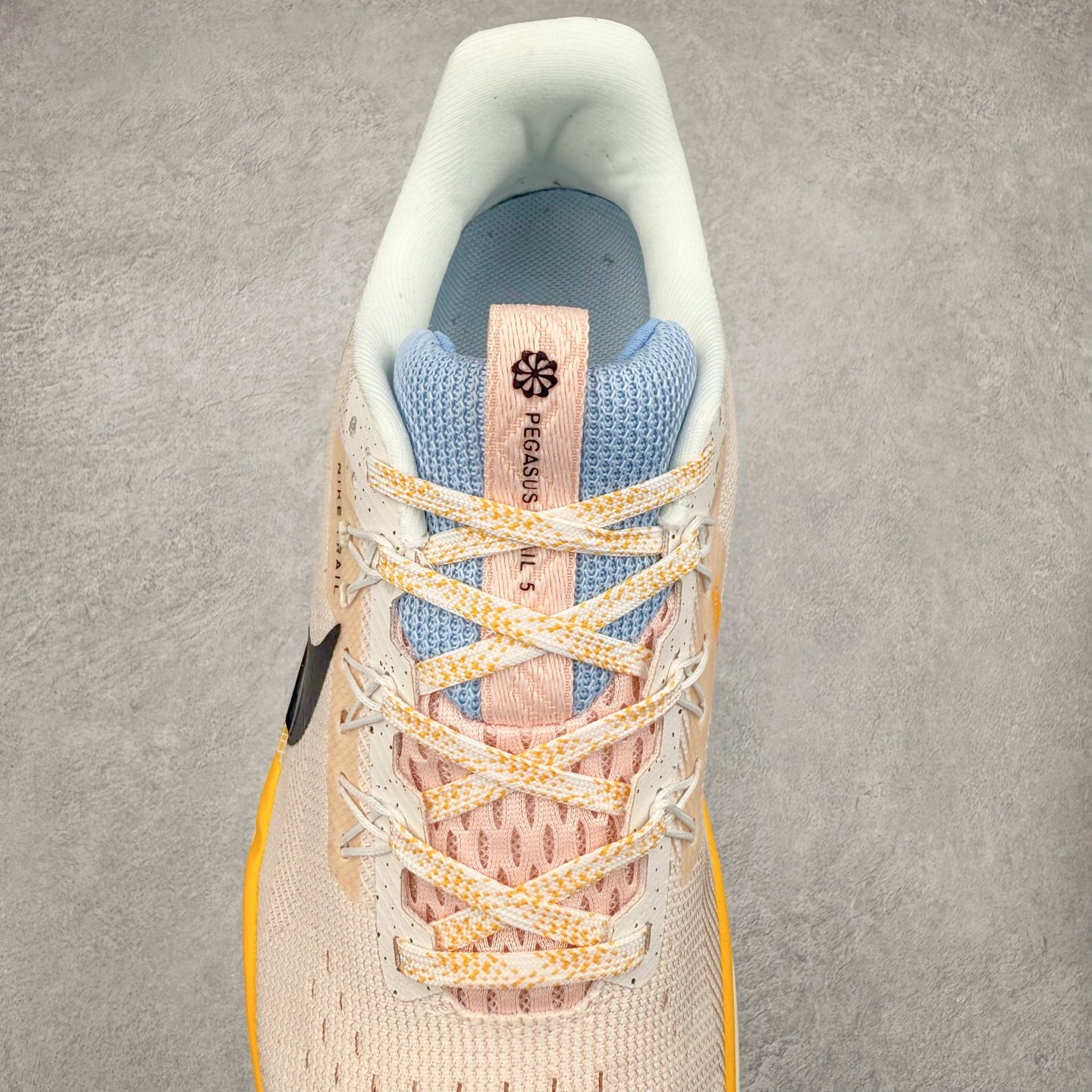 图片[5]-＃福利特价 NK JUNIPER TRAIL ATC Next Nature 越野跑步鞋 登月兼顾迅疾外观和稳固脚感 后跟覆面和中足动态支撑巧妙融合 缔造稳定顺畅的迈步体验 尺码：36 36.5 37.5 38 38.5 39 40 40.5 41 42 42.5 43 44 44.5 45-选品中心