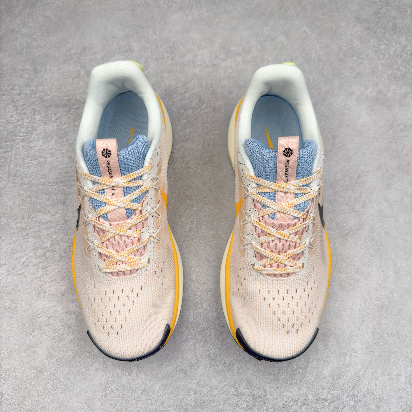 图片[2]-＃福利特价 NK JUNIPER TRAIL ATC Next Nature 越野跑步鞋 登月兼顾迅疾外观和稳固脚感 后跟覆面和中足动态支撑巧妙融合 缔造稳定顺畅的迈步体验 尺码：36 36.5 37.5 38 38.5 39 40 40.5 41 42 42.5 43 44 44.5 45-选品中心