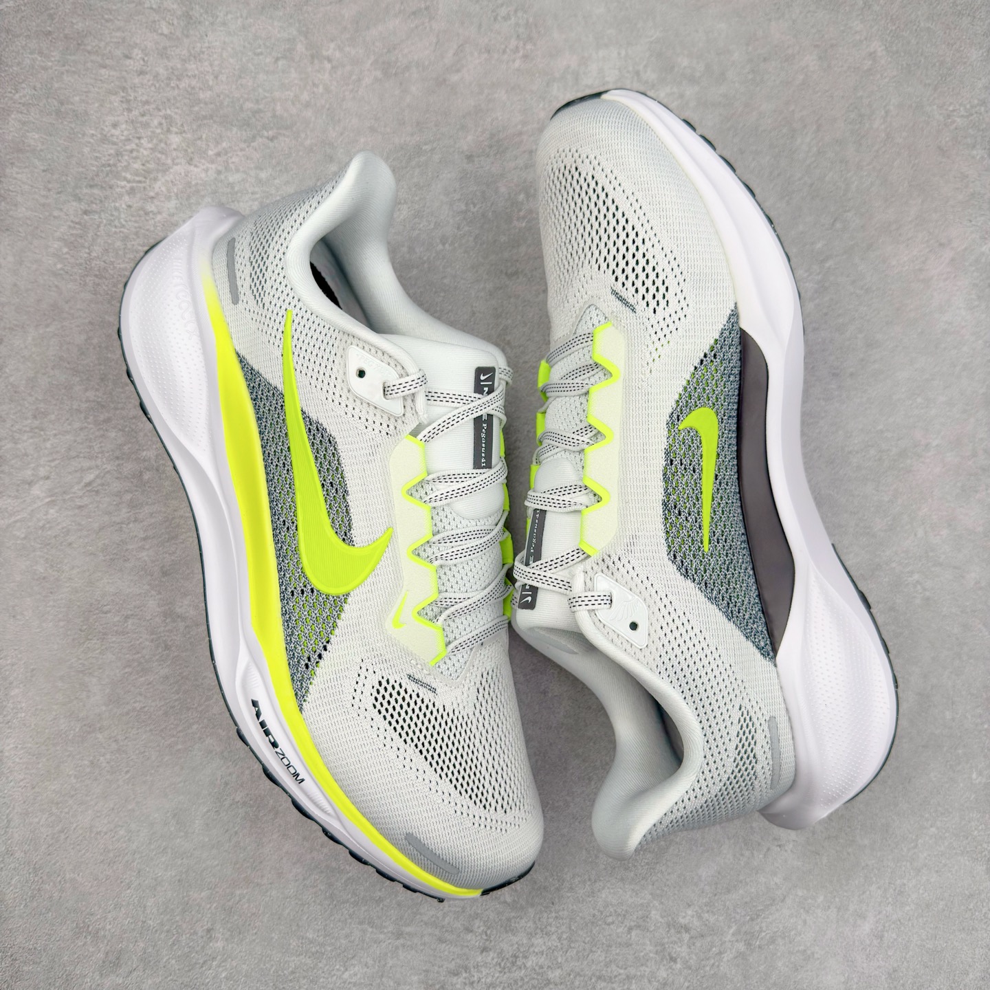 图片[3]-＃TG纯原 NK Zoom Pegasus 飞马41代马拉松系列网面透气缓震疾速跑鞋 独家渠道 市面未流通批次 奥莱直播间499 599一样的东西 碾压市面现存所有版本 公司一样的东西 超值回馈 帮你省钱 拥有 Zoom Air 一如既往的稳定感和流畅感 鞋面采用工程网眼设计 为特定高热区域营造出色透气性 进一步增加鞋面的穿孔数量 让足部能够快速散热 中足搭配 Flywire 飞线 在高速运动时营造舒适稳定的贴合感 内置Zoon气垫加持 动力十足 尺码：36 36.5 37.5 38 38.5 39 40 40.5 41 42 42.5 43 44 44.5 45-选品中心