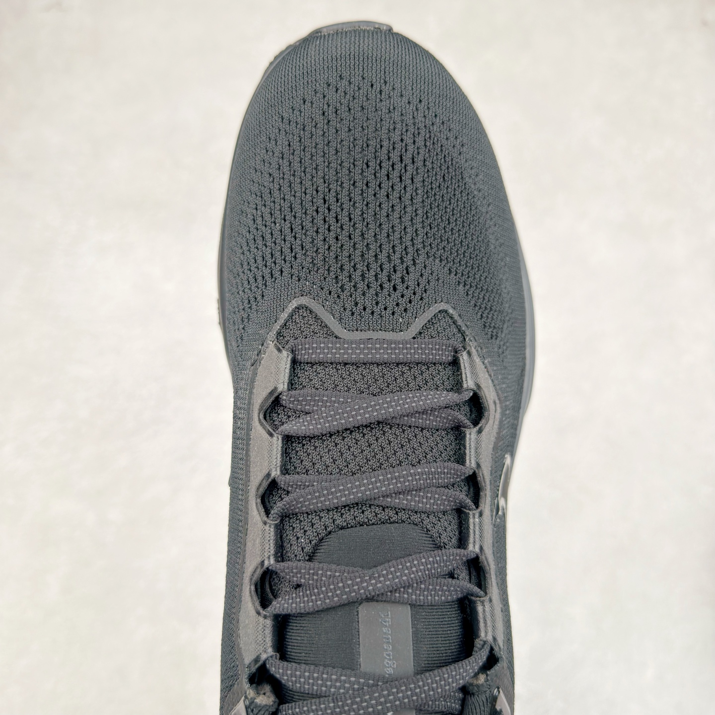 图片[4]-＃TG纯原 NK Zoom Pegasus 飞马41代马拉松系列网面透气缓震疾速跑鞋 独家渠道 市面未流通批次 奥莱直播间499 599一样的东西 碾压市面现存所有版本 公司一样的东西 超值回馈 帮你省钱 拥有 Zoom Air 一如既往的稳定感和流畅感 鞋面采用工程网眼设计 为特定高热区域营造出色透气性 进一步增加鞋面的穿孔数量 让足部能够快速散热 中足搭配 Flywire 飞线 在高速运动时营造舒适稳定的贴合感 内置Zoon气垫加持 动力十足 尺码：36 36.5 37.5 38 38.5 39 40 40.5 41 42 42.5 43 44 44.5 45-选品中心