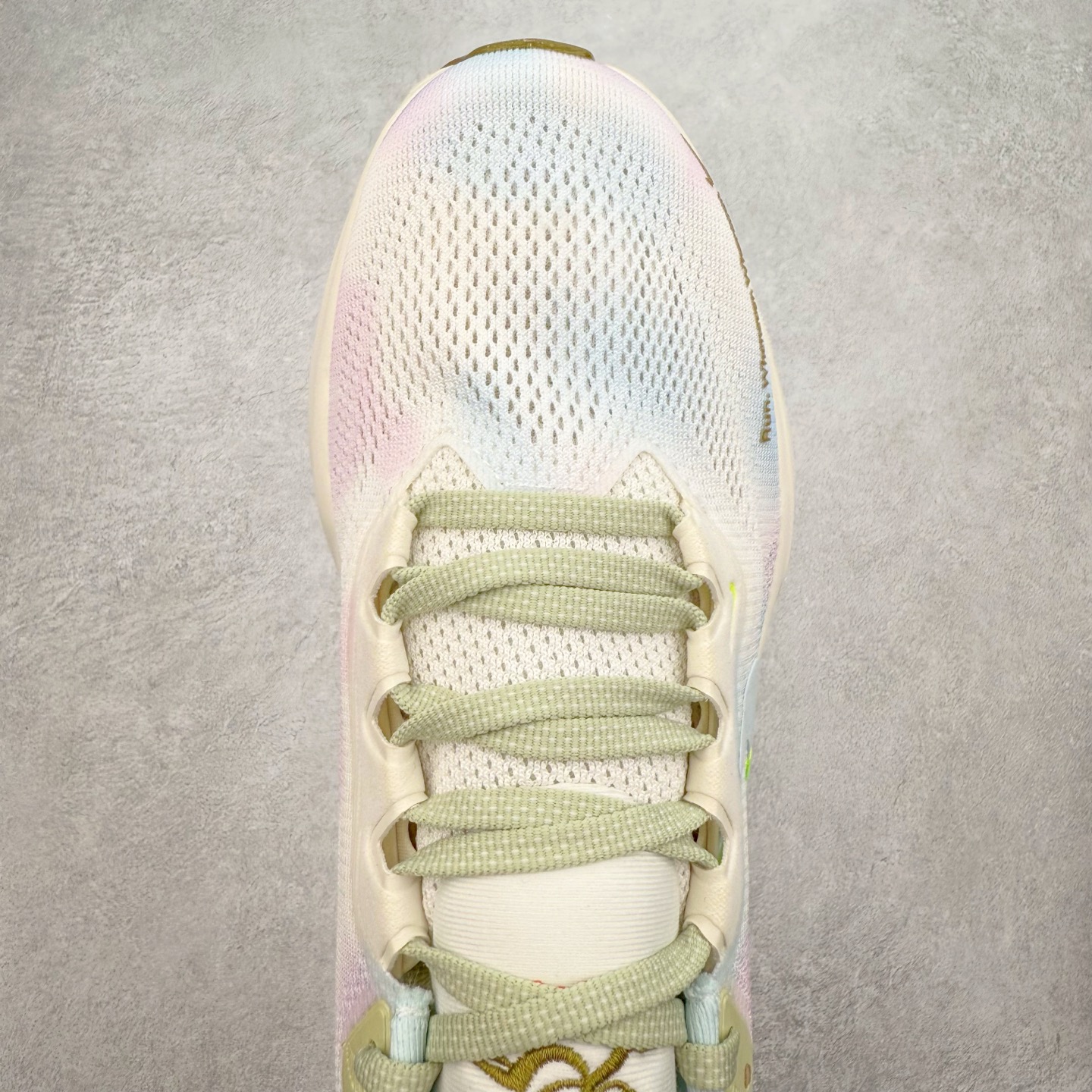 图片[4]-＃TG纯原 NK Zoom Pegasus 飞马41代马拉松系列网面透气缓震疾速跑鞋 独家渠道 市面未流通批次 奥莱直播间499 599一样的东西 碾压市面现存所有版本 公司一样的东西 超值回馈 帮你省钱 拥有 Zoom Air 一如既往的稳定感和流畅感 鞋面采用工程网眼设计 为特定高热区域营造出色透气性 进一步增加鞋面的穿孔数量 让足部能够快速散热 中足搭配 Flywire 飞线 在高速运动时营造舒适稳定的贴合感 内置Zoon气垫加持 动力十足 尺码：36 36.5 37.5 38 38.5 39 40 40.5 41 42 42.5 43 44 44.5 45-选品中心