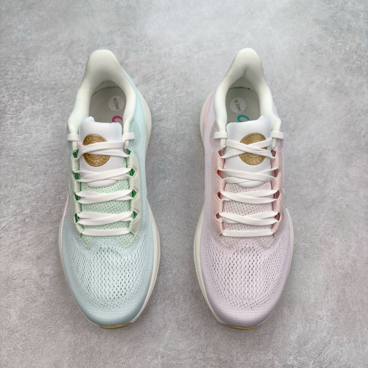 图片[2]-＃TG纯原 NK Zoom Pegasus 飞马41代马拉松系列网面透气缓震疾速跑鞋 独家渠道 市面未流通批次 奥莱直播间499 599一样的东西 碾压市面现存所有版本 公司一样的东西 超值回馈 帮你省钱 拥有 Zoom Air 一如既往的稳定感和流畅感 鞋面采用工程网眼设计 为特定高热区域营造出色透气性 进一步增加鞋面的穿孔数量 让足部能够快速散热 中足搭配 Flywire 飞线 在高速运动时营造舒适稳定的贴合感 内置Zoon气垫加持 动力十足 尺码：36 36.5 37.5 38 38.5 39 40 40.5 41 42 42.5 43 44 44.5 45-选品中心