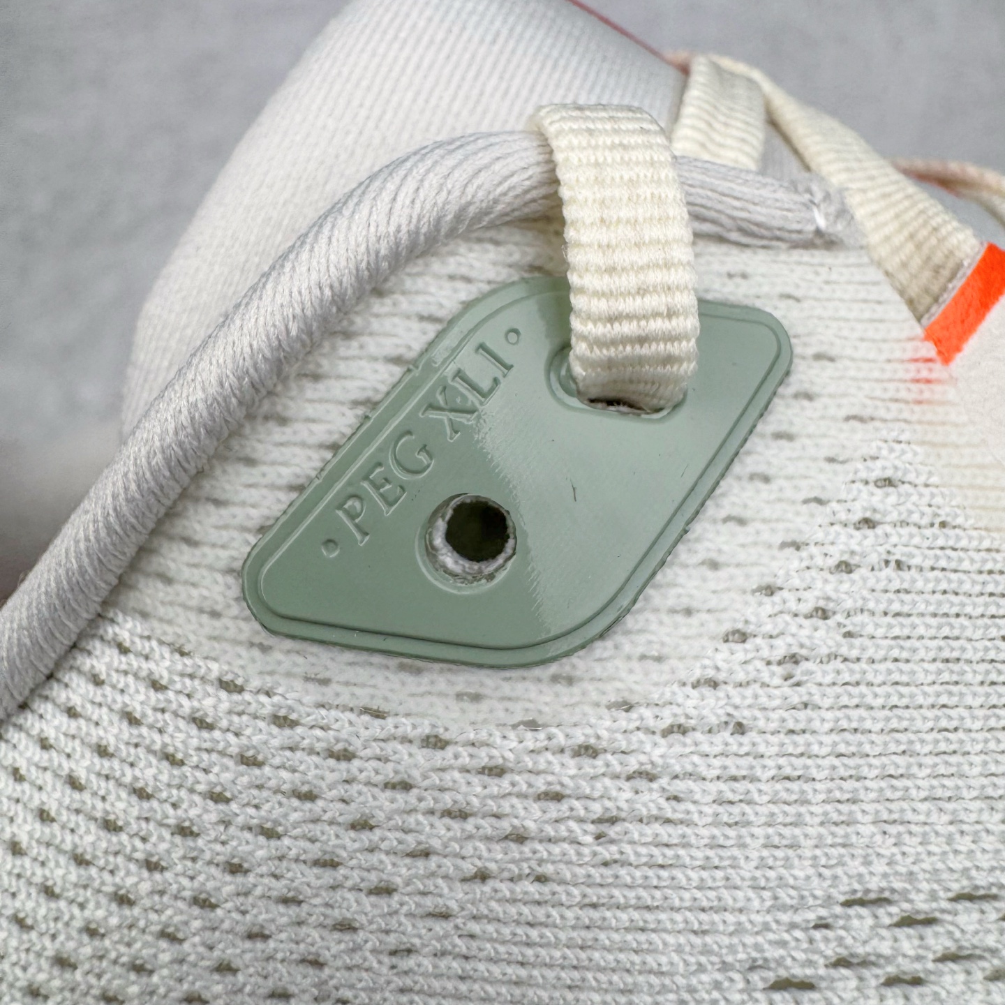 图片[14]-＃TG纯原 NK Zoom Pegasus 飞马41代马拉松系列网面透气缓震疾速跑鞋 独家渠道 市面未流通批次 奥莱直播间499 599一样的东西 碾压市面现存所有版本 公司一样的东西 超值回馈 帮你省钱 拥有 Zoom Air 一如既往的稳定感和流畅感 鞋面采用工程网眼设计 为特定高热区域营造出色透气性 进一步增加鞋面的穿孔数量 让足部能够快速散热 中足搭配 Flywire 飞线 在高速运动时营造舒适稳定的贴合感 内置Zoon气垫加持 动力十足 尺码：36 36.5 37.5 38 38.5 39 40 40.5 41 42 42.5 43 44 44.5 45-选品中心