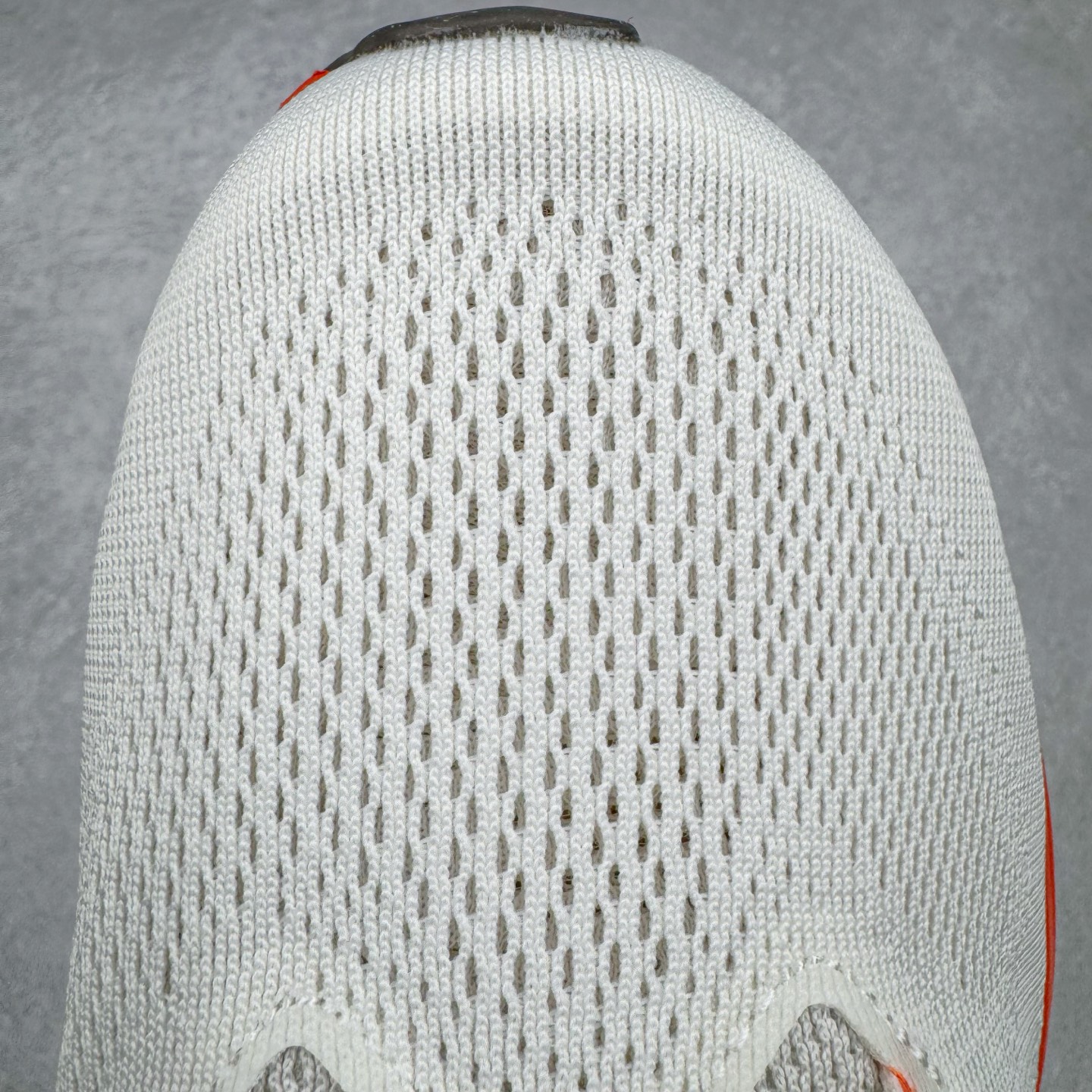 图片[13]-＃TG纯原 NK Zoom Pegasus 飞马41代马拉松系列网面透气缓震疾速跑鞋 独家渠道 市面未流通批次 奥莱直播间499 599一样的东西 碾压市面现存所有版本 公司一样的东西 超值回馈 帮你省钱 拥有 Zoom Air 一如既往的稳定感和流畅感 鞋面采用工程网眼设计 为特定高热区域营造出色透气性 进一步增加鞋面的穿孔数量 让足部能够快速散热 中足搭配 Flywire 飞线 在高速运动时营造舒适稳定的贴合感 内置Zoon气垫加持 动力十足 尺码：36 36.5 37.5 38 38.5 39 40 40.5 41 42 42.5 43 44 44.5 45-选品中心