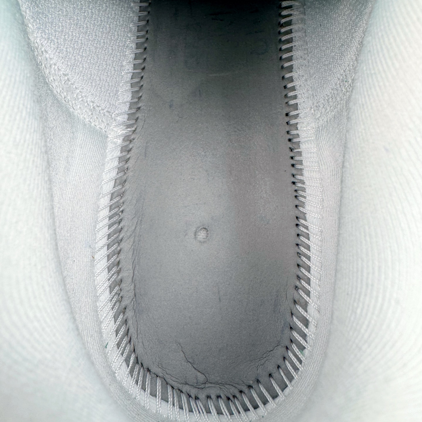 图片[10]-＃TG纯原 NK Zoom Pegasus 飞马41代马拉松系列网面透气缓震疾速跑鞋 独家渠道 市面未流通批次 奥莱直播间499 599一样的东西 碾压市面现存所有版本 公司一样的东西 超值回馈 帮你省钱 拥有 Zoom Air 一如既往的稳定感和流畅感 鞋面采用工程网眼设计 为特定高热区域营造出色透气性 进一步增加鞋面的穿孔数量 让足部能够快速散热 中足搭配 Flywire 飞线 在高速运动时营造舒适稳定的贴合感 内置Zoon气垫加持 动力十足 尺码：36 36.5 37.5 38 38.5 39 40 40.5 41 42 42.5 43 44 44.5 45-选品中心