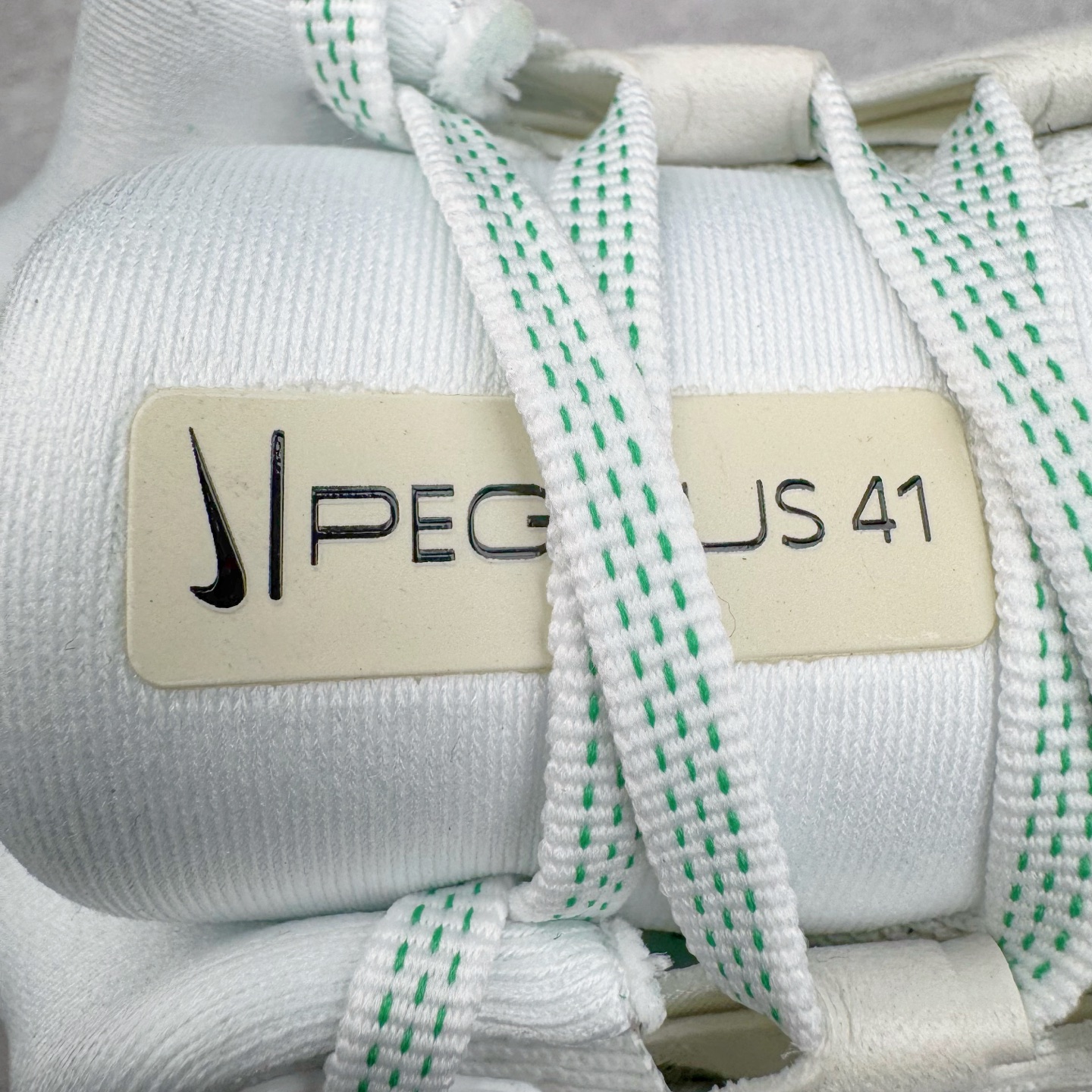 图片[12]-＃TG纯原 NK Zoom Pegasus 飞马41代马拉松系列网面透气缓震疾速跑鞋 独家渠道 市面未流通批次 奥莱直播间499 599一样的东西 碾压市面现存所有版本 公司一样的东西 超值回馈 帮你省钱 拥有 Zoom Air 一如既往的稳定感和流畅感 鞋面采用工程网眼设计 为特定高热区域营造出色透气性 进一步增加鞋面的穿孔数量 让足部能够快速散热 中足搭配 Flywire 飞线 在高速运动时营造舒适稳定的贴合感 内置Zoon气垫加持 动力十足 尺码：36 36.5 37.5 38 38.5 39 40 40.5 41 42 42.5 43 44 44.5 45-选品中心