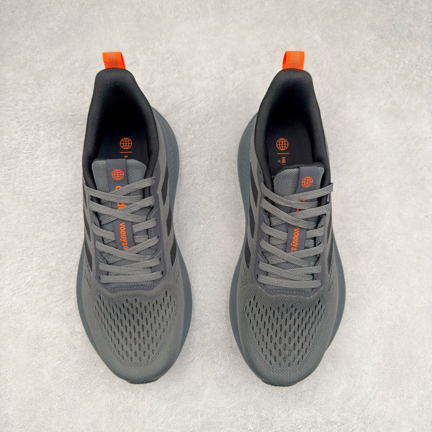 图片[2]-AD Fortarun Lace Running J 阿尔法耐磨低帮 跑步鞋 ID6231 实拍调校N版已经零色差零失真 百分百还原实物色彩所见即所得 不存在货不对板色差等低级问题 选购参考实物拍摄 不混卖不参货 只用心做好货严格选品 承诺混一赔十 尺码：36 36.5 37.5 38 38.5 39 40 40.5 41 42 42.5 43 44 44.5 45-选品中心