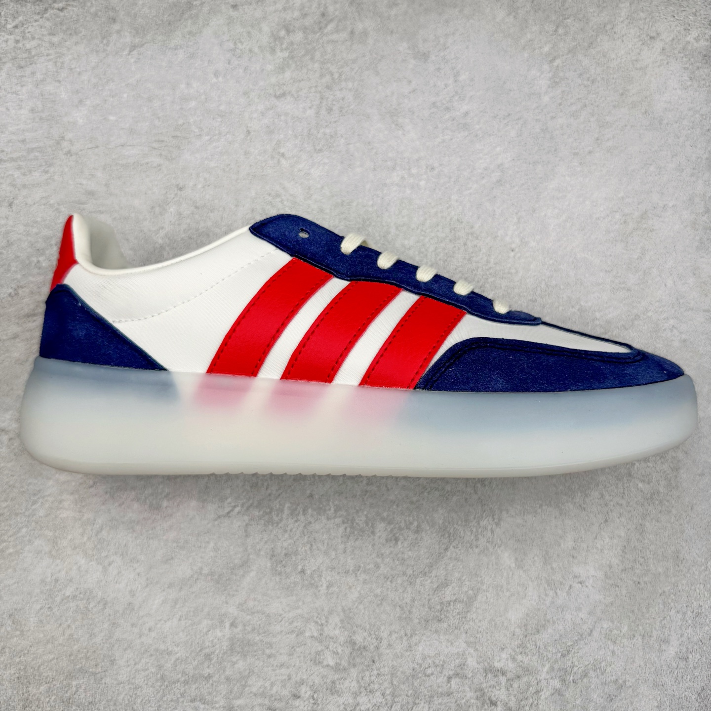 AD Barreda Decode 阿迪舒适减震低帮休闲板鞋 货号：JP9667 尺码：36 36.5 37.5 38 38.5 39 40 40.5 41 42 42.5 43 44 44.5 45-选品中心