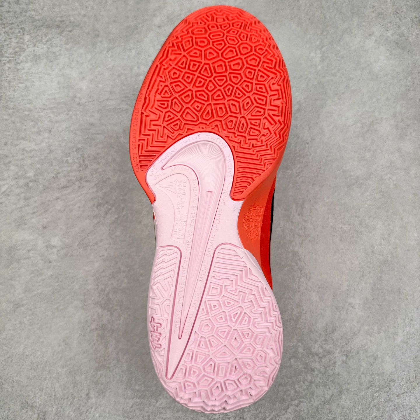 图片[9]-＃灭世/Max NK Ja 2 EP 莫兰特二代低帮篮球鞋 情人节粉 IB5842-800 2024『压轴』后卫实战旗舰 圣枪腰王 重磅革新登场🌪 🔝历时5个月！全力打造 科比➕欧文系列 综合体 ！Pt实战体验天花板上限 再度提高🔝 ✅【顶配缓震】独家革新搭载 前掌5mm TURBO气垫 兼具贴地与缓震！（正品仅长方形小气垫）➕后掌大马蹄14mm厚 气垫 提高后掌缓震极限 （正品后掌无气垫） ✅【顶级抗扭】 搭载硬度65HC 发泡中底框架 ➕高强度中足抗扭片 革新升级 赛事级抗扭水平！独此一家 ✅【顶级支撑】鞋身侧向包裹 双层补强层 200斤以上选手 也可驾驭（正品仅一层）对比市场货品偷工减料 不可同日而语！ ✅气垫气压上脚即可感受！后掌鞋垫掀开可见气垫轮廓（谨防窜货） 鞋底止滑配方 无需磨合 原地起飞🛫 NK年度后卫旗舰 独家革新升级 『口碑源自专业 实力来源于专注』 真灭世纯原 切勿被市场仿冒吊牌挂羊头卖狗肉 尺码：39-46 正码正拍-选品中心