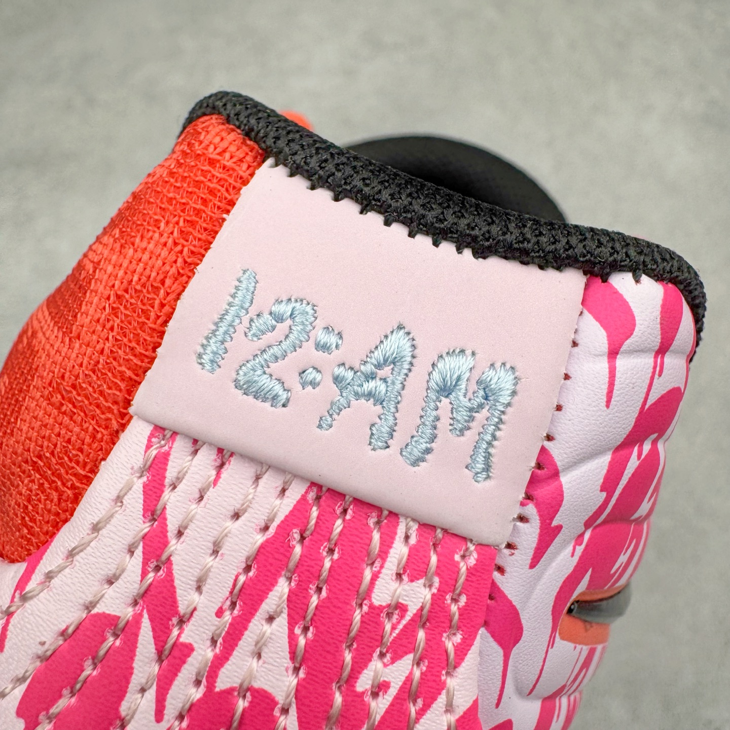 图片[20]-＃灭世/Max NK Ja 2 EP 莫兰特二代低帮篮球鞋 情人节粉 IB5842-800 2024『压轴』后卫实战旗舰 圣枪腰王 重磅革新登场🌪 🔝历时5个月！全力打造 科比➕欧文系列 综合体 ！Pt实战体验天花板上限 再度提高🔝 ✅【顶配缓震】独家革新搭载 前掌5mm TURBO气垫 兼具贴地与缓震！（正品仅长方形小气垫）➕后掌大马蹄14mm厚 气垫 提高后掌缓震极限 （正品后掌无气垫） ✅【顶级抗扭】 搭载硬度65HC 发泡中底框架 ➕高强度中足抗扭片 革新升级 赛事级抗扭水平！独此一家 ✅【顶级支撑】鞋身侧向包裹 双层补强层 200斤以上选手 也可驾驭（正品仅一层）对比市场货品偷工减料 不可同日而语！ ✅气垫气压上脚即可感受！后掌鞋垫掀开可见气垫轮廓（谨防窜货） 鞋底止滑配方 无需磨合 原地起飞🛫 NK年度后卫旗舰 独家革新升级 『口碑源自专业 实力来源于专注』 真灭世纯原 切勿被市场仿冒吊牌挂羊头卖狗肉 尺码：39-46 正码正拍-选品中心