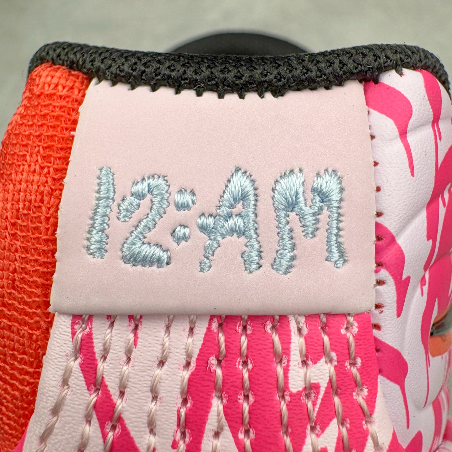 图片[14]-＃灭世/Max NK Ja 2 EP 莫兰特二代低帮篮球鞋 情人节粉 IB5842-800 2024『压轴』后卫实战旗舰 圣枪腰王 重磅革新登场🌪 🔝历时5个月！全力打造 科比➕欧文系列 综合体 ！Pt实战体验天花板上限 再度提高🔝 ✅【顶配缓震】独家革新搭载 前掌5mm TURBO气垫 兼具贴地与缓震！（正品仅长方形小气垫）➕后掌大马蹄14mm厚 气垫 提高后掌缓震极限 （正品后掌无气垫） ✅【顶级抗扭】 搭载硬度65HC 发泡中底框架 ➕高强度中足抗扭片 革新升级 赛事级抗扭水平！独此一家 ✅【顶级支撑】鞋身侧向包裹 双层补强层 200斤以上选手 也可驾驭（正品仅一层）对比市场货品偷工减料 不可同日而语！ ✅气垫气压上脚即可感受！后掌鞋垫掀开可见气垫轮廓（谨防窜货） 鞋底止滑配方 无需磨合 原地起飞🛫 NK年度后卫旗舰 独家革新升级 『口碑源自专业 实力来源于专注』 真灭世纯原 切勿被市场仿冒吊牌挂羊头卖狗肉 尺码：39-46 正码正拍-选品中心