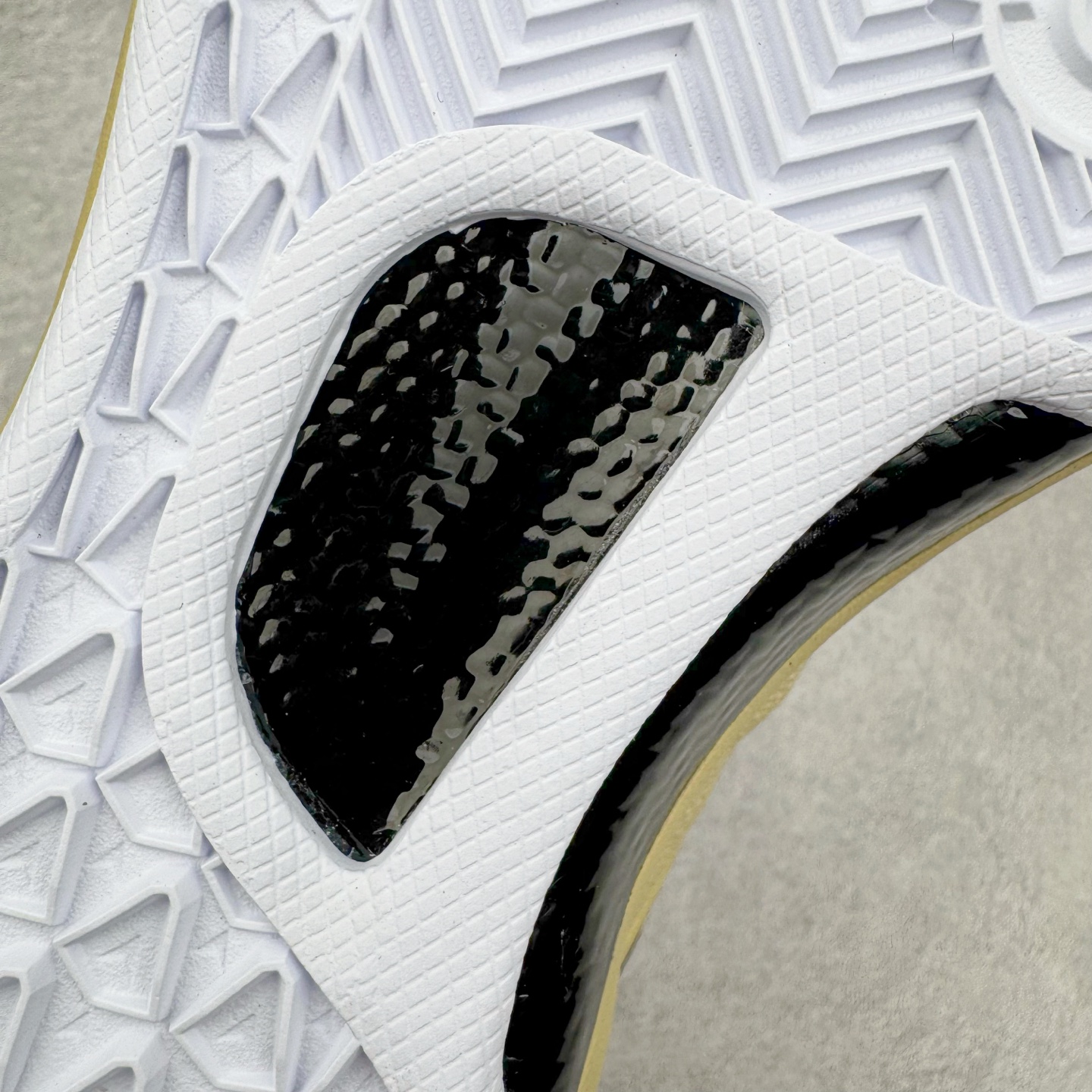 图片[12]-＃GX NK Zoom Kobe Ⅷ System 科比8代复刻实战运动低帮文化篮球鞋 卡其色 HM6469-701 完美复刻公司货 React科技鞋垫加持 实战配置直接拉满 原楦纸板开发 鞋身流线型、后跟塑形 区分土肥圆 原厂针织鞋面一针一线匹配原版 全身鞋材卡料色独家定制 唯一万针立体刺绣SWOOSH 真实底模最大50.5 实战利器 专供海外市场 独立原厂模具 首批不拼图大几率过验 亲测已过 支持各种高强度实战 无需担心 补货周期极长 脚宽建议买大半码 科比系列前掌偏窄 支持七天无理由退换 尺码： 40 40.5 41 42 42.5 43 44 44.5 45 46 47.5 48.5 49.5 50.5-选品中心