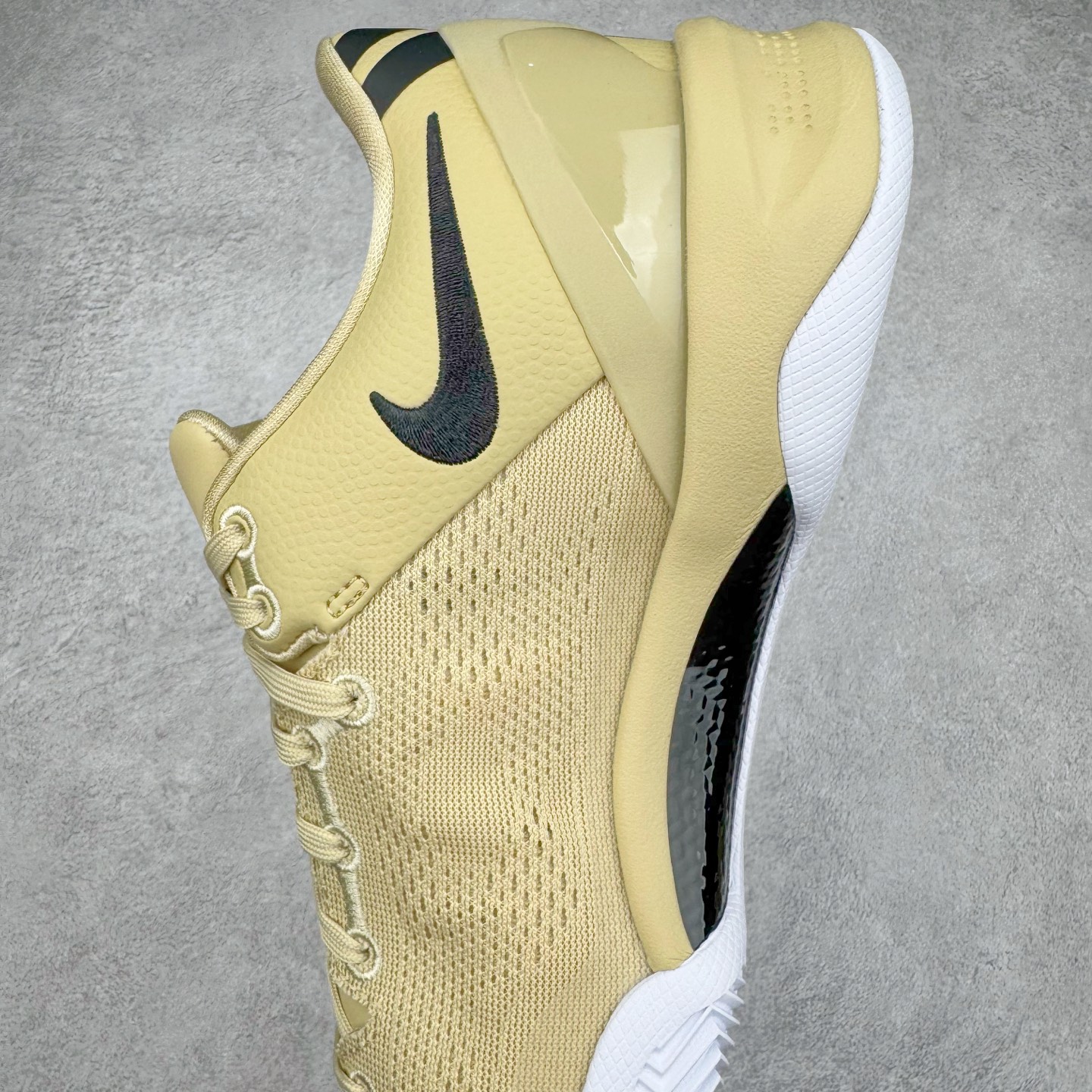 图片[7]-＃GX NK Zoom Kobe Ⅷ System 科比8代复刻实战运动低帮文化篮球鞋 卡其色 HM6469-701 完美复刻公司货 React科技鞋垫加持 实战配置直接拉满 原楦纸板开发 鞋身流线型、后跟塑形 区分土肥圆 原厂针织鞋面一针一线匹配原版 全身鞋材卡料色独家定制 唯一万针立体刺绣SWOOSH 真实底模最大50.5 实战利器 专供海外市场 独立原厂模具 首批不拼图大几率过验 亲测已过 支持各种高强度实战 无需担心 补货周期极长 脚宽建议买大半码 科比系列前掌偏窄 支持七天无理由退换 尺码： 40 40.5 41 42 42.5 43 44 44.5 45 46 47.5 48.5 49.5 50.5-选品中心