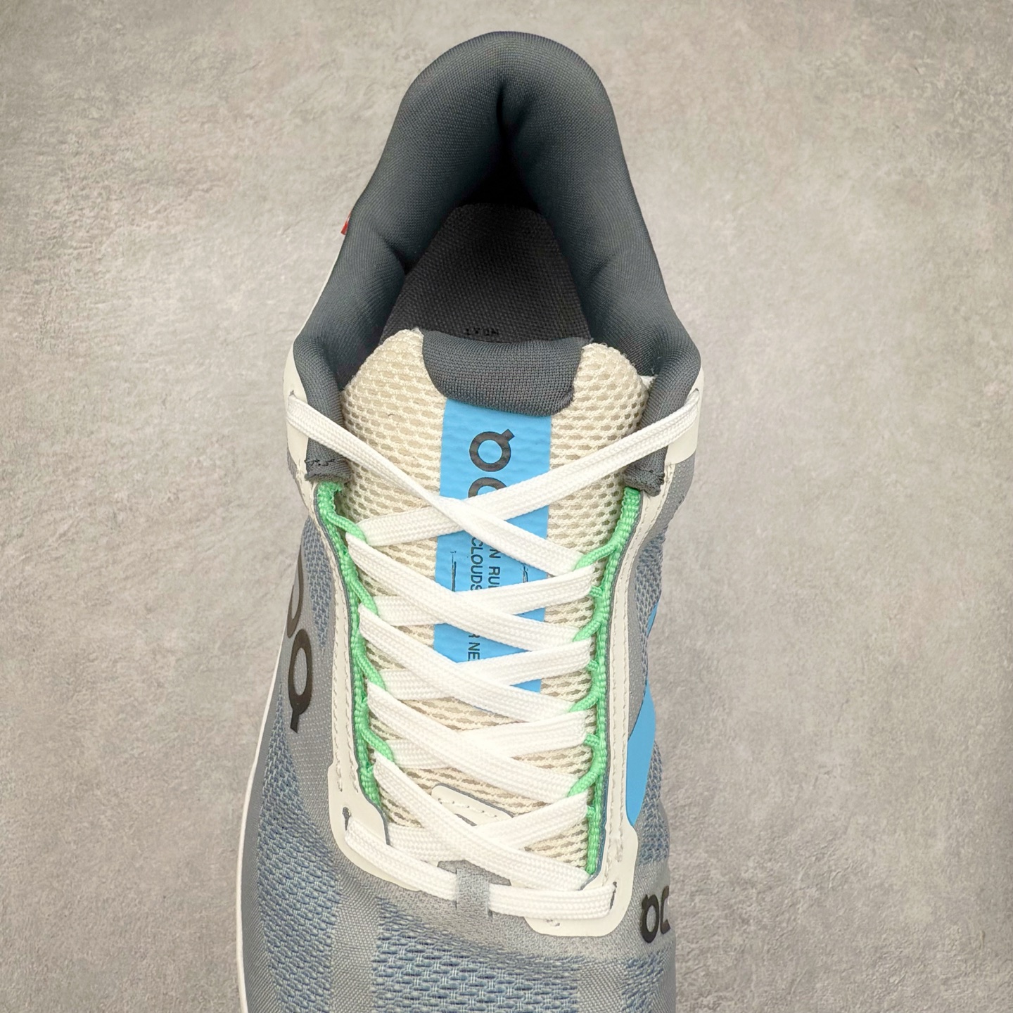 图片[5]-On昂跑 Cloudsurfer Next Wolf Honeydew 柔软舒适防滑耐磨低帮休闲跑步鞋 昂跑运动品牌 开创于2010年 缓震着陆、强效回弹、轻柔质感的设计构思始终是ON研制关键 与此同时基于“为全球提供革新性的跑步感受”信念 陆续推出了多款跑鞋及其以专业运动人体跑步工程学为设计关键的功能性跑步服饰设备 让跑者不费力气地畅快畅跑 尺码：36 36.5 37.5 38 38.5 39 40 40.5 41 42 42.5 43 44 44.5 45-选品中心