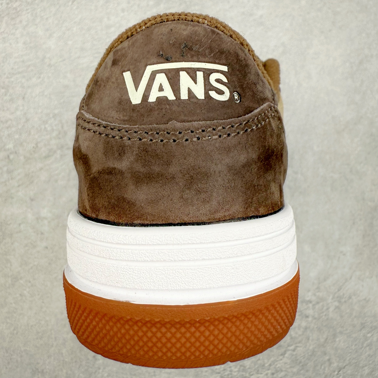 图片[8]-Vans Knu Skool 棕白生胶 官方新款 复古休闲胖胖面包鞋 肥胖版大Logo 原版全皮猪八面料 尺码：35 36 36.5 37 38 38.5 39 40 40.5 41 42 42.5 43 44-选品中心