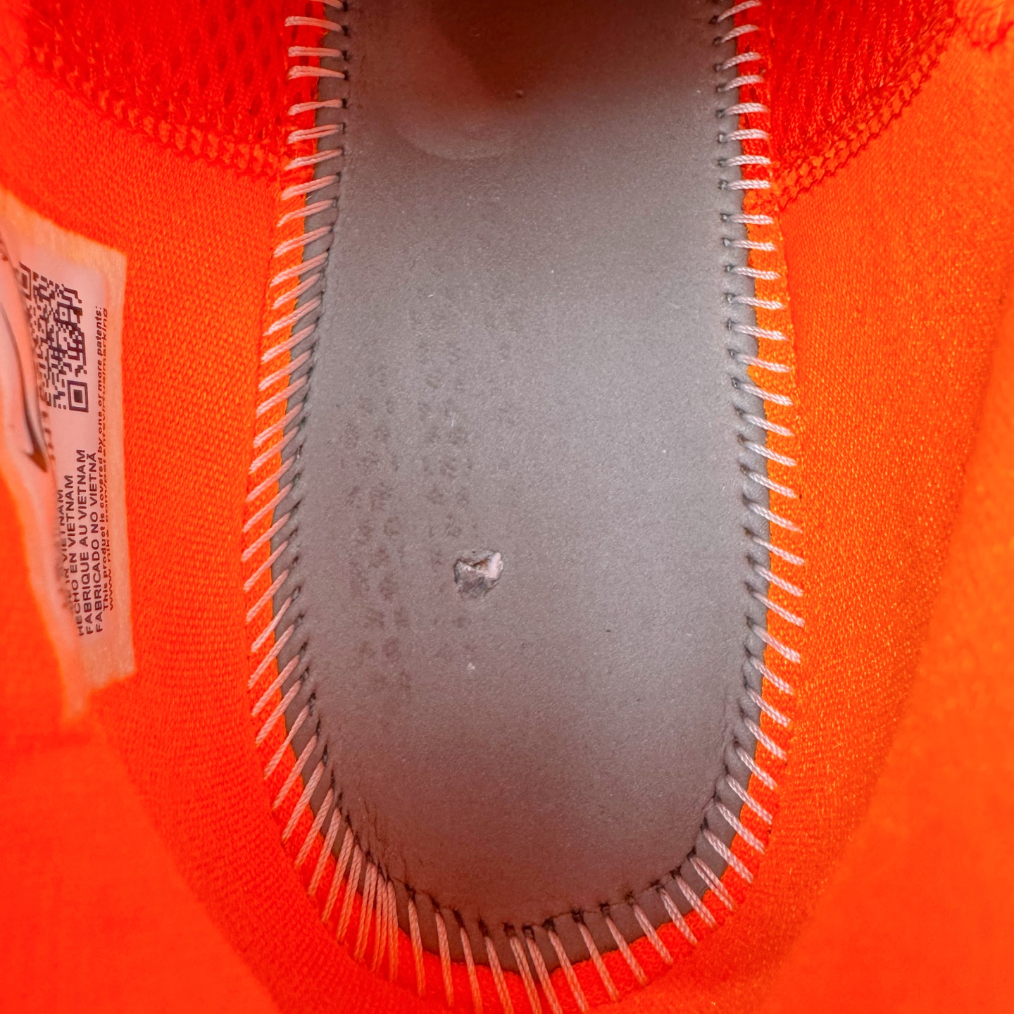 图片[14]-＃S2 NK Zoom Kobe 6 Protro 科比六代 暴力橙 IH1871-800 圈内顶级批次 完美复刻公司货 前掌超大Zoom Turbo气垫 后掌EVA缓震 真正的原汁原味 还原ZP脚感 全身鞋材卡料色独家定制 唯一正确喷漆工艺Swoosh 正确凹凸蛇鳞工艺 正确鞋面渐变效果 内全置真动飞态线 独立原厂模具 最大尺码达到48.5码 首批不拼图大几率过验 亲测已过 支持各种高强度实战 无需担心 上脚价 补货周期极长 脚宽建议买大半码 科比系列前掌偏窄 不影响二次销售 支持七天无理由退换 尺码：40 40.5 41 42 42.5 43 44 44.5 45 45.5 46 47.5 48.5-选品中心