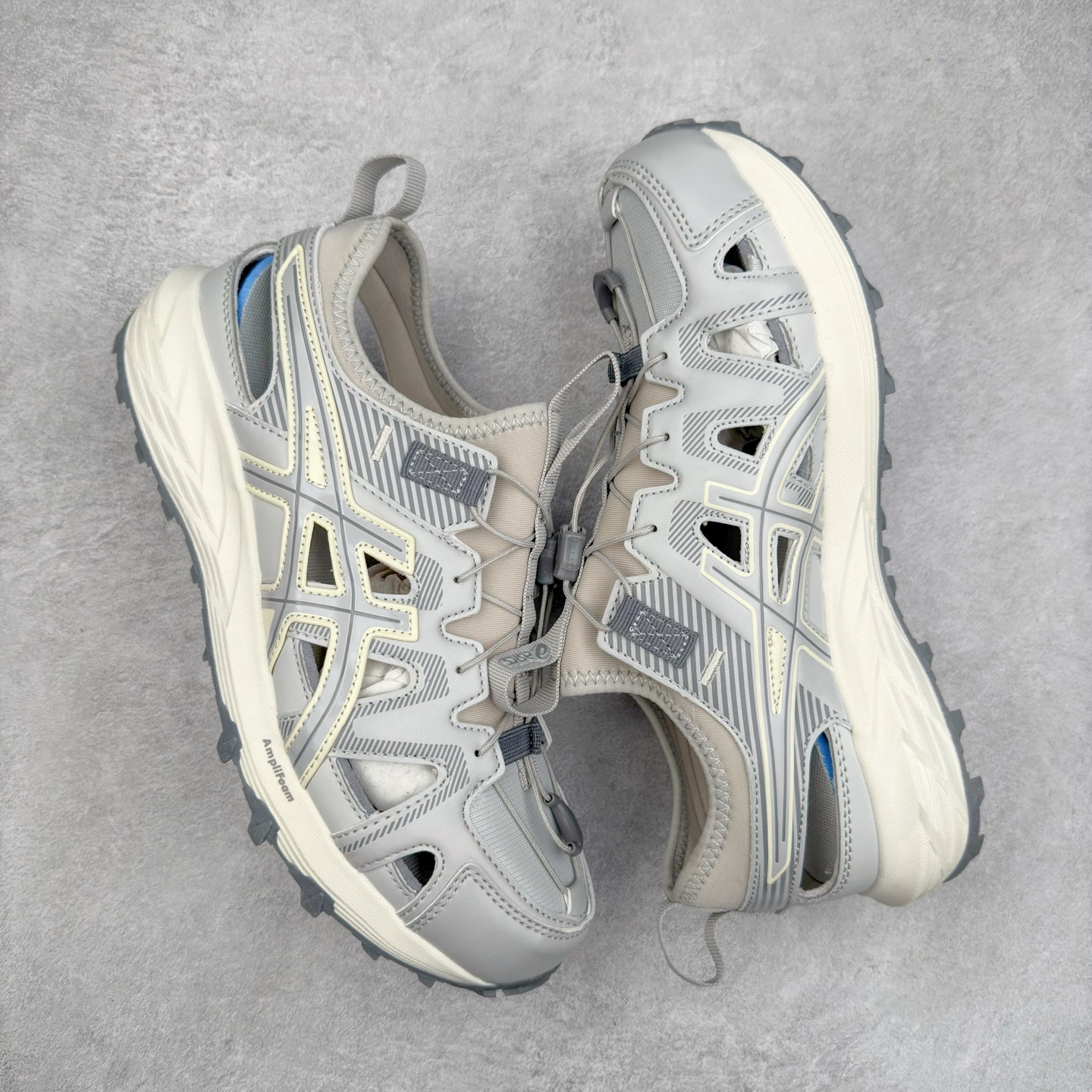 图片[3]-Asics Gel-Sonoma SE 亚瑟士溯溪鞋涉水鞋洞洞鞋 舒适日常休闲百搭防滑低帮户外徒步舒适随行跑步鞋 无界 路更远 今夏必备 颠覆认知 包裹性超强 脚感非常之舒适 侧面镂空设计 透气性极佳 让微风灌入足底 为沸腾夏日注入清爽能量防滑效果也不错 颜值与性能兼备 各平台实体疯狂种草首选 尺码：36 37.5 38 39 40 40.5 41.5 42 42.5 43.5 44 45 46-选品中心