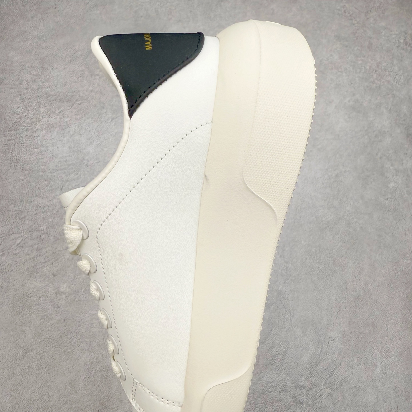 图片[7]-＃福利特价 MLB Chukky Classic 经典老爹风轻量增高厚底百搭休闲运动慢跑鞋 原楦原纸版数据开发#采用优质轻量克重纤维移膜皮革及透气网面鞋面材质#全新独立4cm厘米外增高轻质发泡大底 尺码：35 36 36.5 37.5 38 38.5 39 40 40.5 41 42 42.5 43 44-选品中心