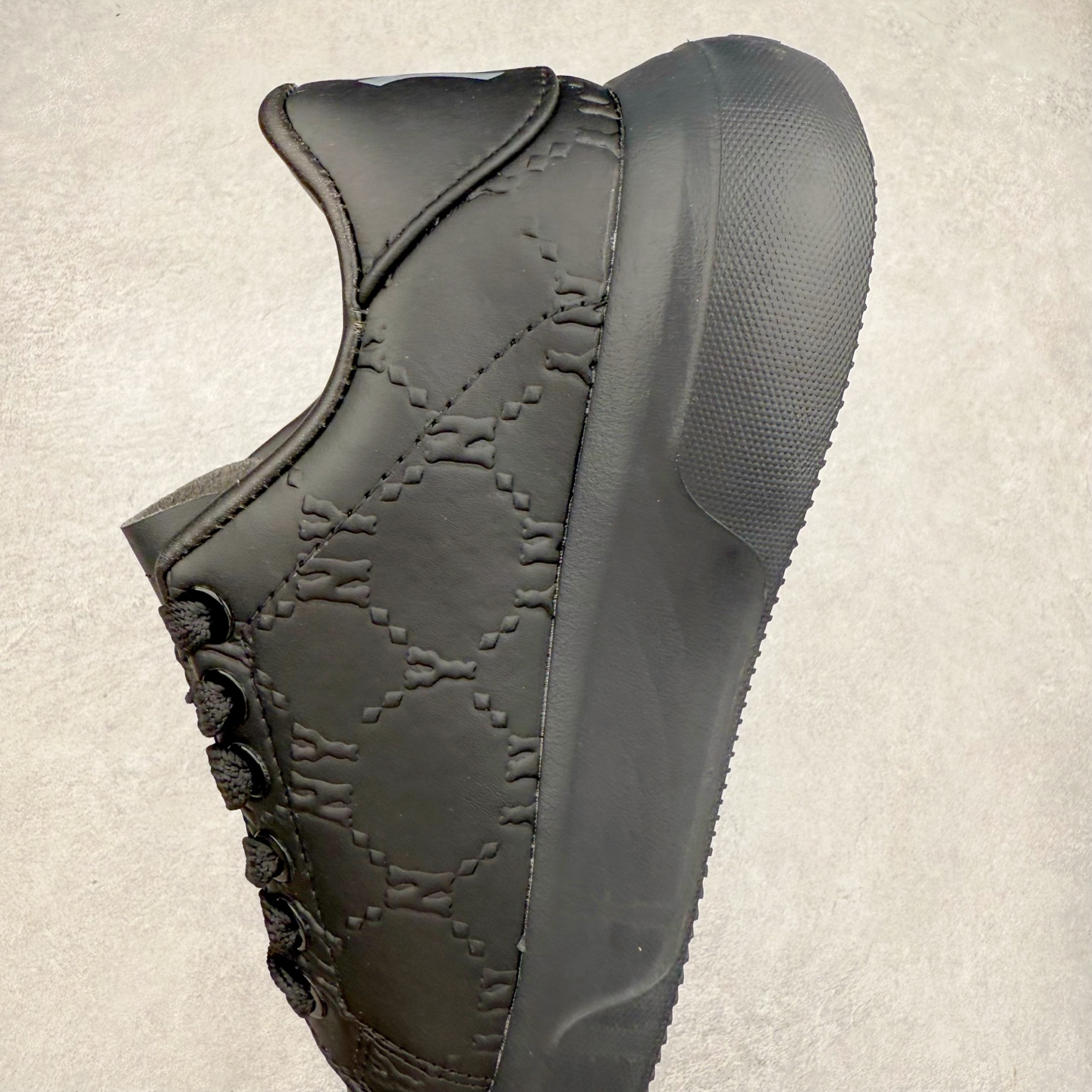 图片[7]-＃福利特价 MLB Chukky Classic 经典老爹风轻量增高厚底百搭休闲运动慢跑鞋 原楦原纸版数据开发#采用优质轻量克重纤维移膜皮革及透气网面鞋面材质#全新独立4cm厘米外增高轻质发泡大底 尺码：35 36 36.5 37.5 38 38.5 39 40 40.5 41 42 42.5 43 44-选品中心