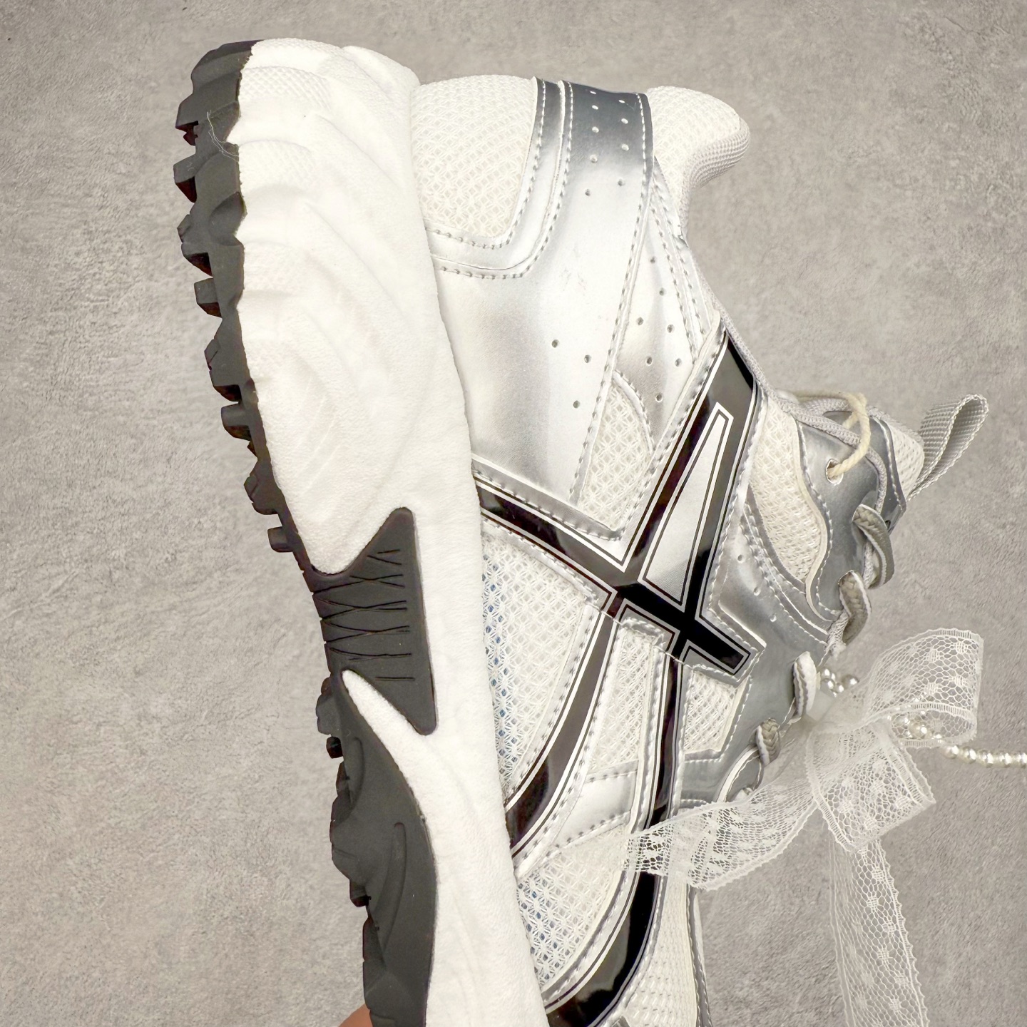 图片[6]-GG-CC 林允同款 星河粒子 镂空休闲运动老爹鞋 春日踏青舒适度和少女感GGCC德训鞋界的白月光🌙 银白黄配色好温柔 镂空鞋面/组合月牙底 柔软有弹性的月牙底和增加舒适度显腿长的5cm内增高 长时间走路和站立都不累脚舒适度和少女感 尺码：35 36 37 38 39 40-选品中心