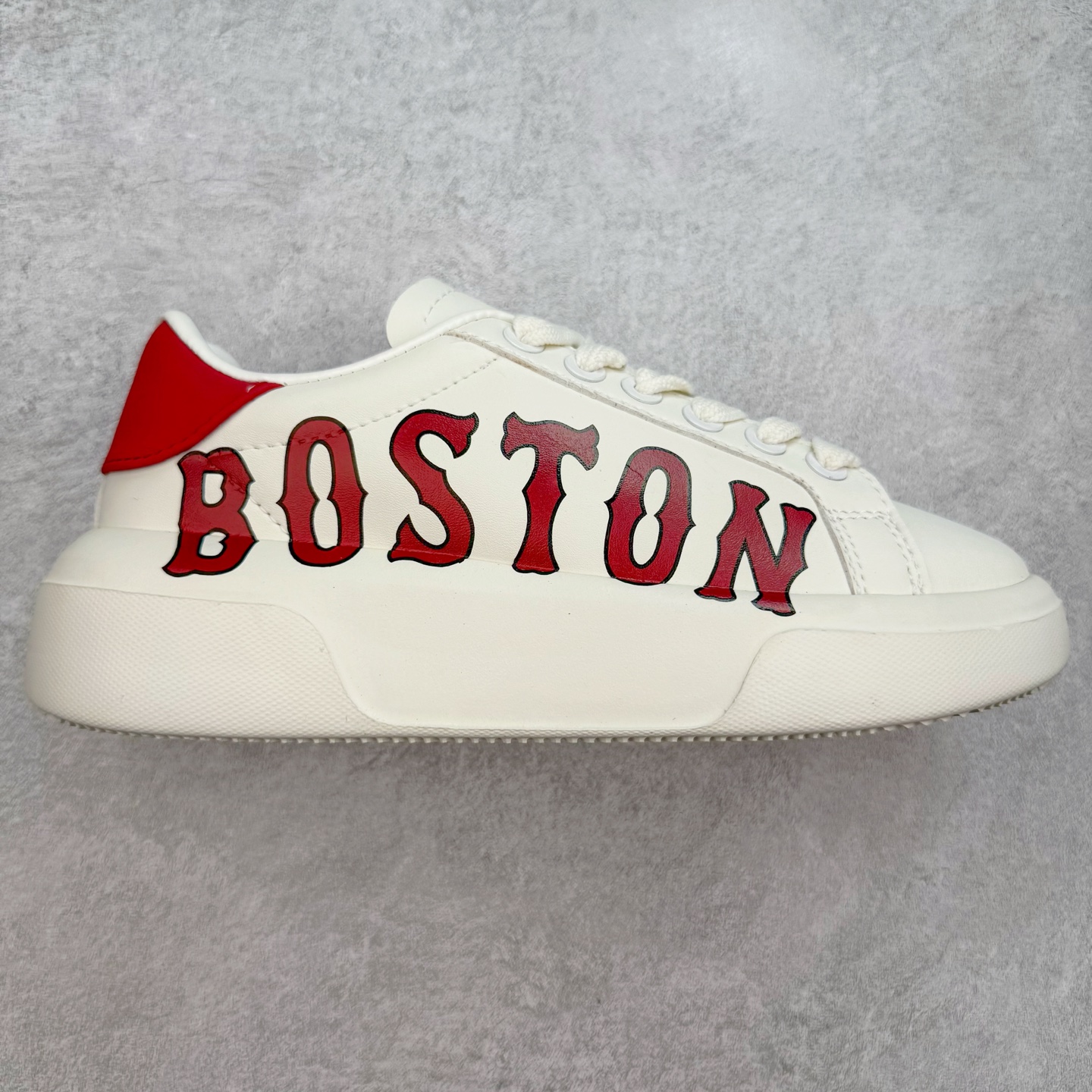 图片[6]-＃福利特价 MLB Chukky Classic 经典老爹风轻量增高厚底百搭休闲运动慢跑鞋 原楦原纸版数据开发#采用优质轻量克重纤维移膜皮革及透气网面鞋面材质#全新独立4cm厘米外增高轻质发泡大底 尺码：35 36 36.5 37.5 38 38.5 39 40 40.5 41 42 42.5 43 44-选品中心