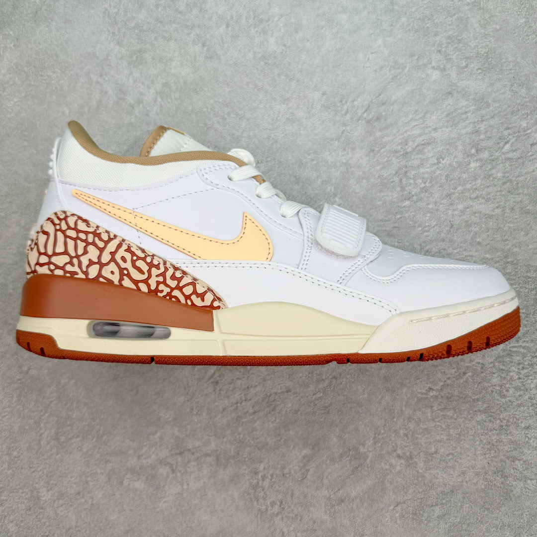 图片[8]-＃PB版 福利特价 Air Jordan Legacy AJ312 Low 低帮复古篮球鞋 市场最强独一档产物 全套原纸板楦头开发 原厂大底磨具加持立体防滑纹理 原档数据后跟TPU子母扣魔术贴 原装可视Air Sole气垫 原汁原味最完美的312代版型 唯一正确鞋头趴度弧度高度鞋身腰线 进口港宝加持 后跟自然饱满 全鞋荧光划线卡点 追求极致完美 每一双都是工艺品 多重QC质检 超越公司货的品控标准 实实在在的免检产品 鞋身采用了皮革材质打造 横跨鞋面的魔术贴十分吸睛 侧面的Swoosh Logo的一部分被鞋面遮挡了一部分 颇具玩味 魔术贴上标有NK标识 而鞋舌上是Jordan的经典红色飞翼Logo 后跟和鞋底均采用了AJ3的设计 后跟上同样也使用了经典的爆裂纹图案 尺码：36 36.5 37.5 38 38.5 39 40 40.5 41 42 42.5 43 44 44.5 45 46 47.5-选品中心