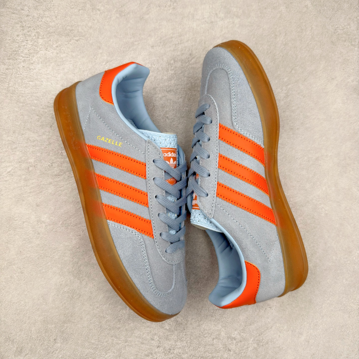 图片[3]-AD Gazelle Indoor Trainers 羚羊内训系列低帮复古百搭休闲运动德训风板鞋 JH5405 90年代经典的复刻版！自60年代以足球训练鞋面世以来,Gazelle就以其经典设计席卷全球。1991年版本的复刻,再造经典Gazelle。采用皮革打造,搭配浊色细节,让这款经典更加简约。尺码：36 36⅔ 37⅓ 38 38⅔ 39⅓ 40 40⅔ 41⅓ 42 42⅔ 43⅓ 44⅓ 44⅔ 45-选品中心