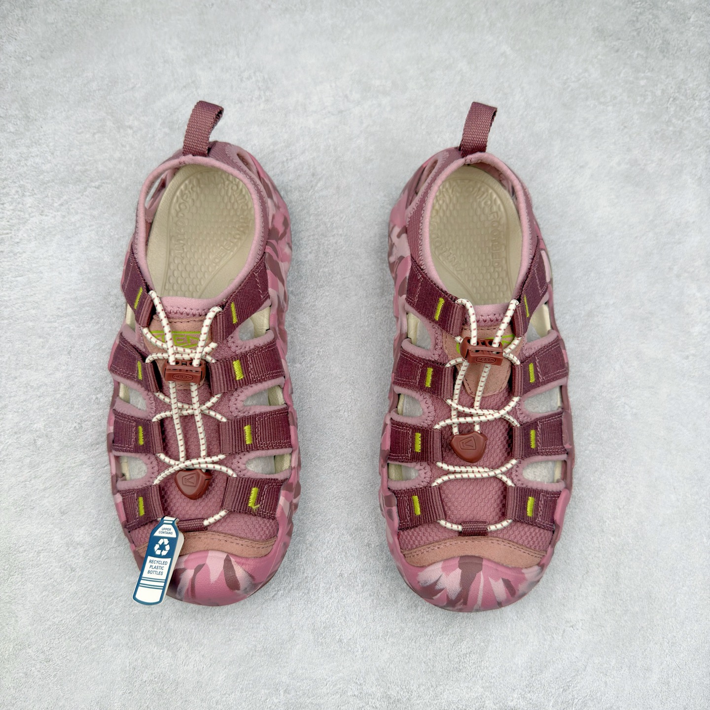 图片[2]-KEEN Hyperport H2 科恩防滑耐磨低帮户外功能鞋溯溪鞋凉鞋 KEEN诞生于2003年的美国人气户外品牌，以一双“保护脚趾”且能涉足水域的户外凉鞋NEWPORT诞生为契机，开启原创制鞋之路。KEEN相信，天空之下即是户外，因为户外不一定是极具挑战性的独自冒险，也可以是与朋友、家人和宠物一同分享外面的世界。同时，KEEN从诞生之初便始终贯彻环保制鞋的理念，不断创造出优秀的原创奇履。脚踏实地，致力向善。我们想和世界产生更多交集为世界减少更多负担，和你趣户外、趣做自己、趣环保让地球和生活都变得更美好。尺码：36 36.5 37.5 38 38.5 39 40 40.5 41 42 42.5 43 44 44.5 45-选品中心