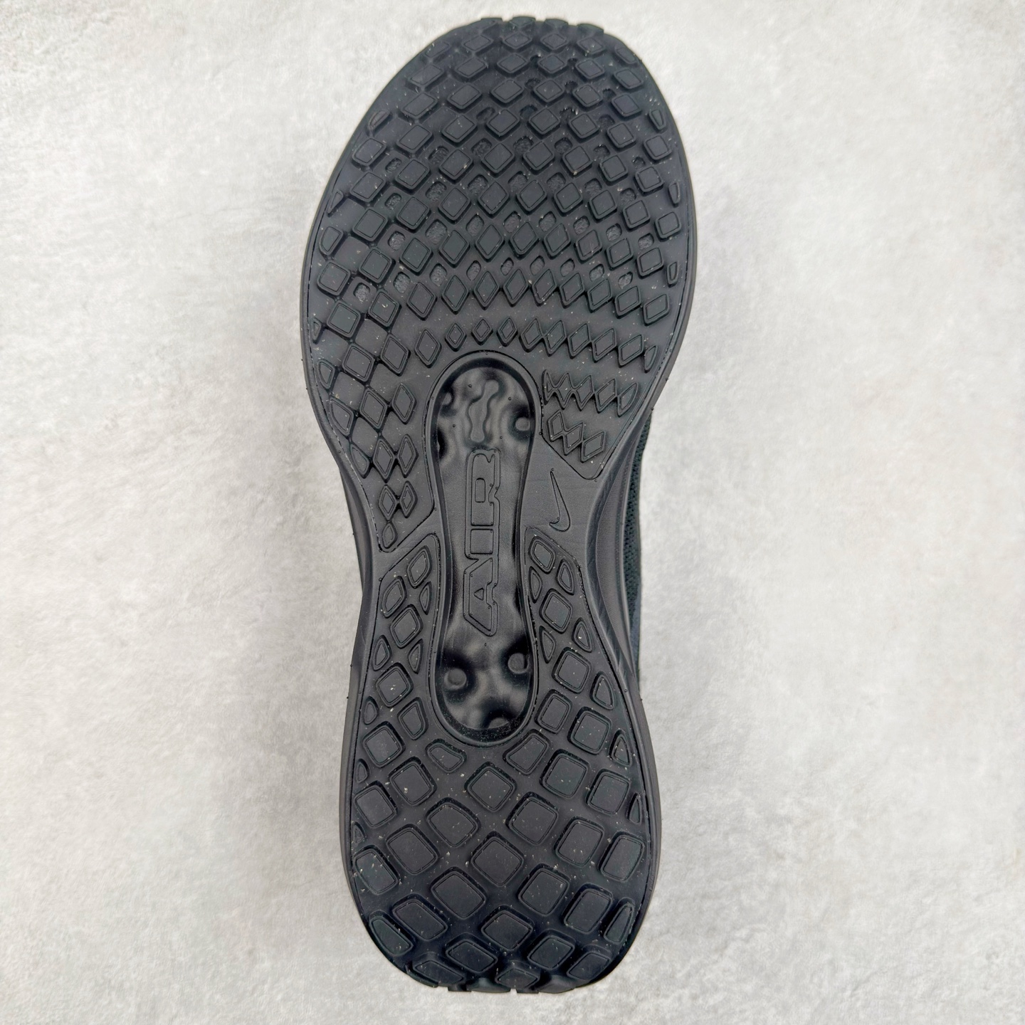 图片[9]-＃TG纯原 NK Winflo 11 舒适轻便低帮休闲跑步鞋 独家渠道 市面未流通批次 奥莱直播间499 599一样的东西 碾压市面现存所有版本 公司一样的东西 超值回馈 帮你省钱 拥有 Zoom Air 一如既往的稳定感和流畅感 鞋面采用工程网眼设计 为特定高热区域营造出色透气性 进一步增加鞋面的穿孔数量 让足部能够快速散热 中足搭配 Flywire 飞线 在高速运动时营造舒适稳定的贴合感 内置Zoon气垫加持 动力十足 尺码：36 36.5 37.5 38 38.5 39 40 40.5 41 42 42.5 43 44 44.5 45-选品中心