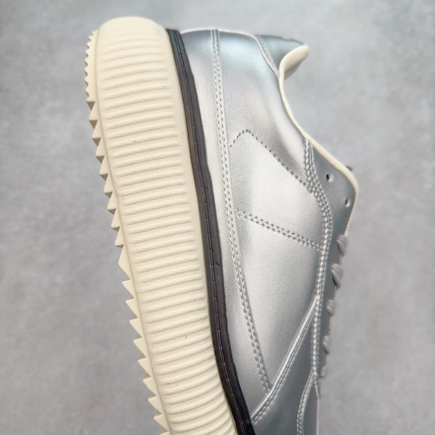 图片[6]-Onitsuka Tiger 鬼塚虎 Delecity 厚底运动 耐磨 低帮生活休闲鞋 尺码：36 37 37.5 38 39 39.5 40 40.5 41.5 42 42.5 43.5 44 45-选品中心