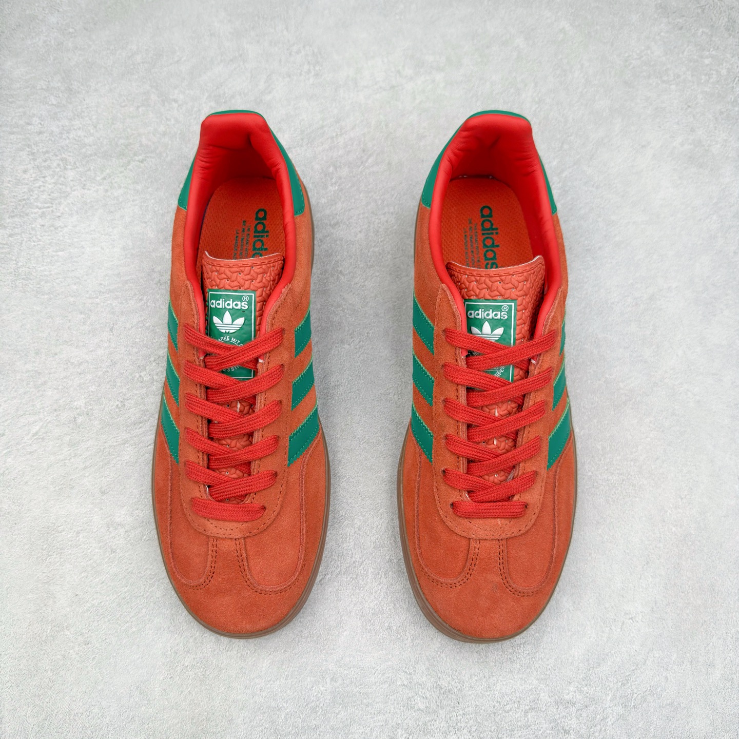 图片[2]-AD Gazelle Indoor Trainers 羚羊内训系列低帮复古百搭休闲运动德训风板鞋 JH5407 90年代经典的复刻版！自60年代以足球训练鞋面世以来,Gazelle就以其经典设计席卷全球。1991年版本的复刻,再造经典Gazelle。采用皮革打造,搭配浊色细节,让这款经典更加简约。尺码：36 36⅔ 37⅓ 38 38⅔ 39⅓ 40 40⅔ 41⅓ 42 42⅔ 43⅓ 44⅓ 44⅔ 45-选品中心
