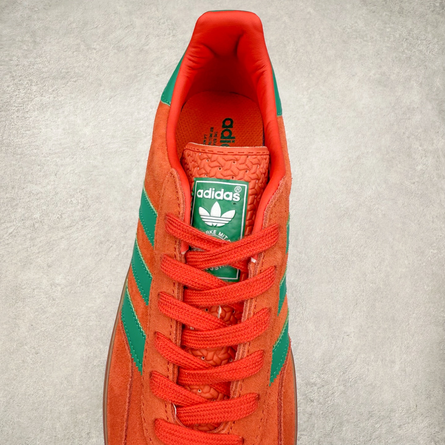 图片[5]-AD Gazelle Indoor Trainers 羚羊内训系列低帮复古百搭休闲运动德训风板鞋 JH5407 90年代经典的复刻版！自60年代以足球训练鞋面世以来,Gazelle就以其经典设计席卷全球。1991年版本的复刻,再造经典Gazelle。采用皮革打造,搭配浊色细节,让这款经典更加简约。尺码：36 36⅔ 37⅓ 38 38⅔ 39⅓ 40 40⅔ 41⅓ 42 42⅔ 43⅓ 44⅓ 44⅔ 45-选品中心