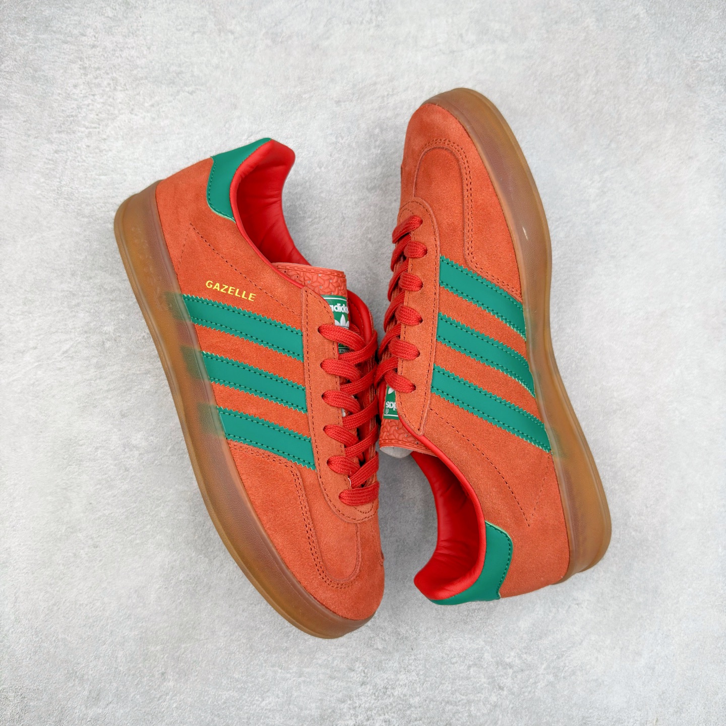 图片[3]-AD Gazelle Indoor Trainers 羚羊内训系列低帮复古百搭休闲运动德训风板鞋 JH5407 90年代经典的复刻版！自60年代以足球训练鞋面世以来,Gazelle就以其经典设计席卷全球。1991年版本的复刻,再造经典Gazelle。采用皮革打造,搭配浊色细节,让这款经典更加简约。尺码：36 36⅔ 37⅓ 38 38⅔ 39⅓ 40 40⅔ 41⅓ 42 42⅔ 43⅓ 44⅓ 44⅔ 45-选品中心