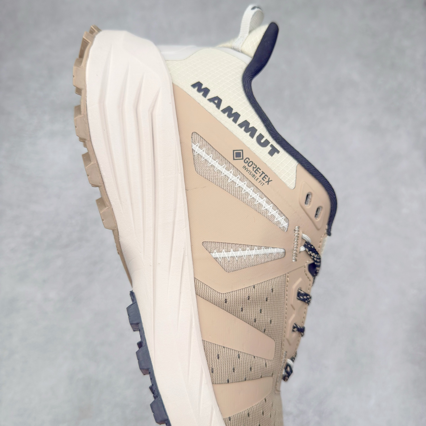 图片[6]-MAMMUT猛犸象 Hueco Knit 2 登山靴多功能鞋履 独立私模 顶级复刻百分百还原# 应用BASE FIT 2.0专利技术 拥有优越的抓地力、护趾力和运动缓冲功能 可折叠鞋跟 透气针织鞋面 适合春夏与初秋季节的设计 即刻\\\”履\\\”行出发 尺码：36 36.5 37.5 38 38.5 39 40 40.5 41 42 42.5 43 44 44.5 45 46-选品中心