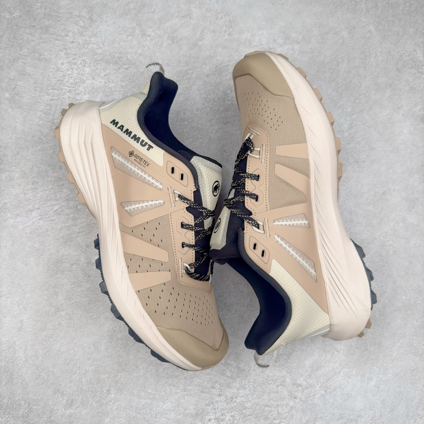 图片[3]-MAMMUT猛犸象 Hueco Knit 2 登山靴多功能鞋履 独立私模 顶级复刻百分百还原# 应用BASE FIT 2.0专利技术 拥有优越的抓地力、护趾力和运动缓冲功能 可折叠鞋跟 透气针织鞋面 适合春夏与初秋季节的设计 即刻\\\”履\\\”行出发 尺码：36 36.5 37.5 38 38.5 39 40 40.5 41 42 42.5 43 44 44.5 45 46-选品中心