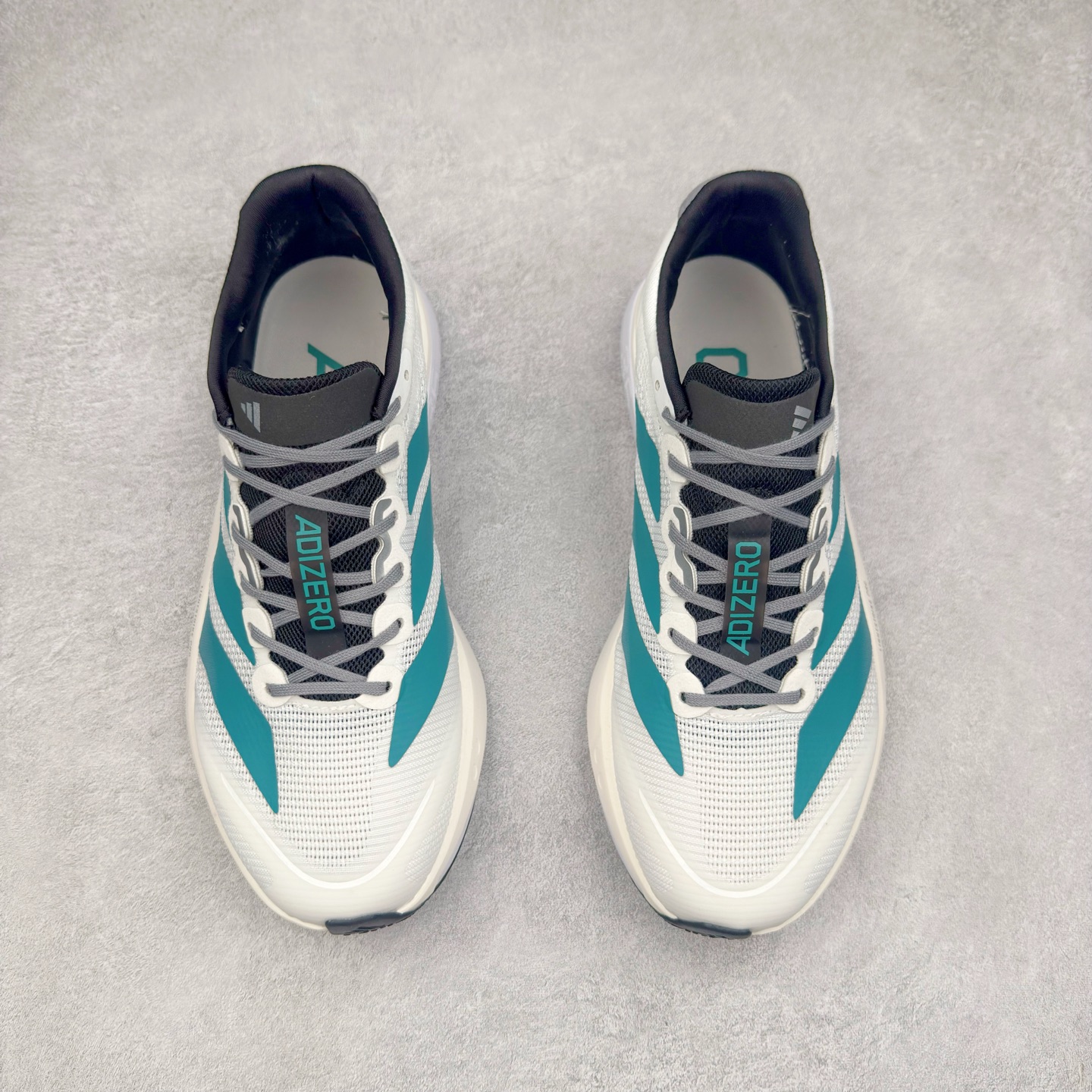 图片[2]-AD Adizero Boston 13 夏季透气网眼竞速跑鞋 JS4791 融合Lightstrike和Lightstrike Pro技术 采用乙烯/乙酸乙烯酯(EVA)材质 打造舒适中底 含ENERGYROD能量碳柱 旨在为步伐添活力 尺码：36 36.5 37 38 38.5 39 40 40.5 41 42 42.5 43 44 44.5 45-选品中心