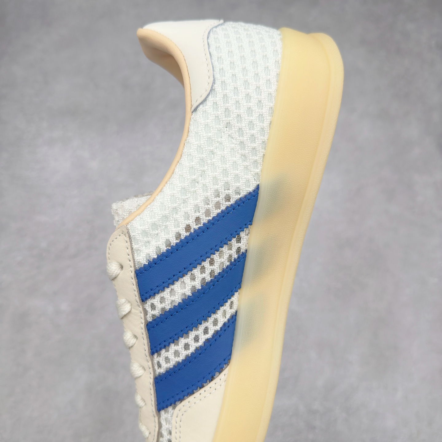 图片[7]-AD Gazelle Indoor Trainers 羚羊内训系列低帮复古百搭休闲运动德训风板鞋 JH5419 90年代经典的复刻版！自60年代以足球训练鞋面世以来,Gazelle就以其经典设计席卷全球。1991年版本的复刻,再造经典Gazelle。采用皮革打造,搭配浊色细节,让这款经典更加简约。尺码：36 36⅔ 37⅓ 38 38⅔ 39⅓ 40 40⅔ 41⅓ 42 42⅔ 43⅓ 44⅓ 44⅔ 45-选品中心
