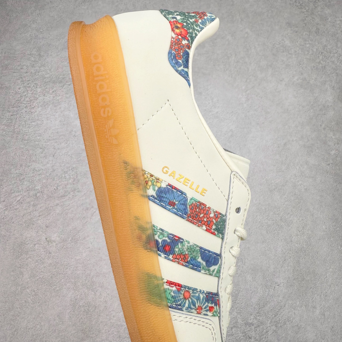 图片[6]-AD Gazelle Indoor Trainers 羚羊内训系列低帮复古百搭休闲运动德训风板鞋 JH7370 90年代经典的复刻版！自60年代以足球训练鞋面世以来,Gazelle就以其经典设计席卷全球。1991年版本的复刻,再造经典Gazelle。采用皮革打造,搭配浊色细节,让这款经典更加简约。尺码：36 36⅔ 37⅓ 38 38⅔ 39⅓ 40 40⅔ 41⅓ 42 42⅔ 43⅓ 44⅓ 44⅔ 45-选品中心