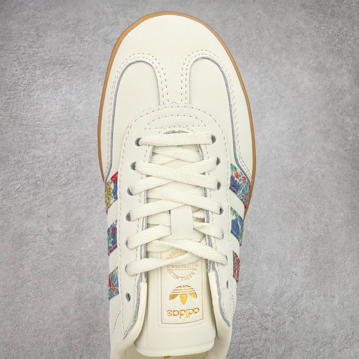 图片[4]-AD Gazelle Indoor Trainers 羚羊内训系列低帮复古百搭休闲运动德训风板鞋 JH7370 90年代经典的复刻版！自60年代以足球训练鞋面世以来,Gazelle就以其经典设计席卷全球。1991年版本的复刻,再造经典Gazelle。采用皮革打造,搭配浊色细节,让这款经典更加简约。尺码：36 36⅔ 37⅓ 38 38⅔ 39⅓ 40 40⅔ 41⅓ 42 42⅔ 43⅓ 44⅓ 44⅔ 45-选品中心