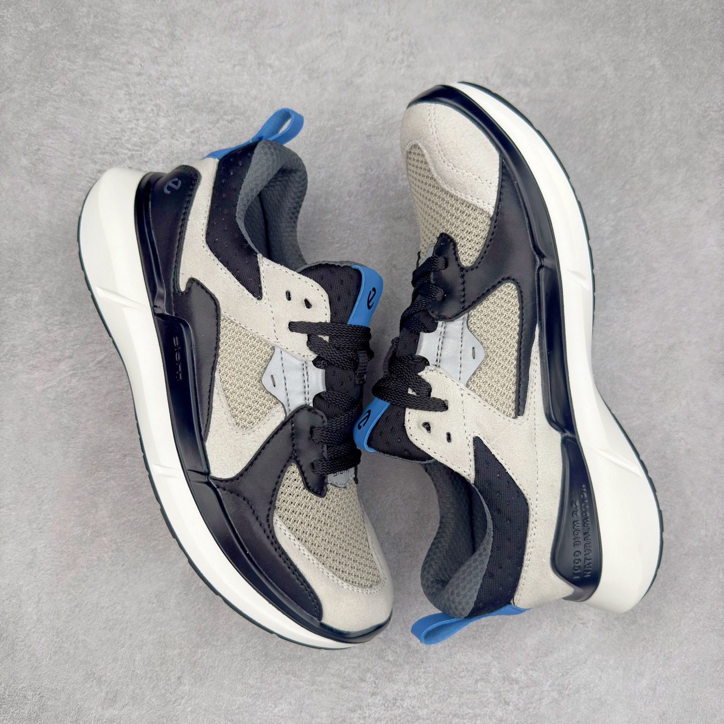 图片[3]-官方天猫ECCO/爱步官方BIOM 2.2系列 网砂透气休闲鞋 跑步鞋 公司级品质 广东产 官网订制 精选进口材质 一比一开模 整体鞋面走线清晰精整 采用ECCO家族制鞋工艺 突显运动舒适 潮流休闲时尚大气 货号： 8307741216 尺码：39 40 41 42 43 44 45 （标准码）-选品中心