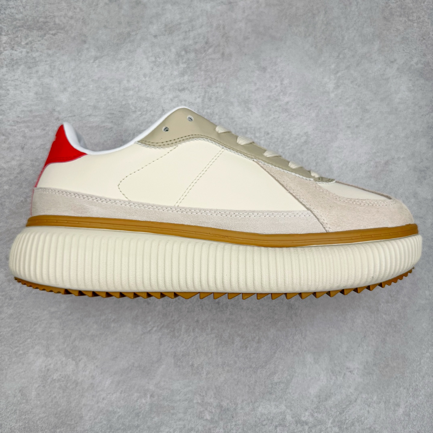 Onitsuka Tiger 鬼塚虎 Delecity 厚底运动 耐磨 低帮生活休闲鞋 尺码:36 37 37.5 38 39 39.5 40 40.5 41.5 42 42.5 43.5 44 45-选品中心