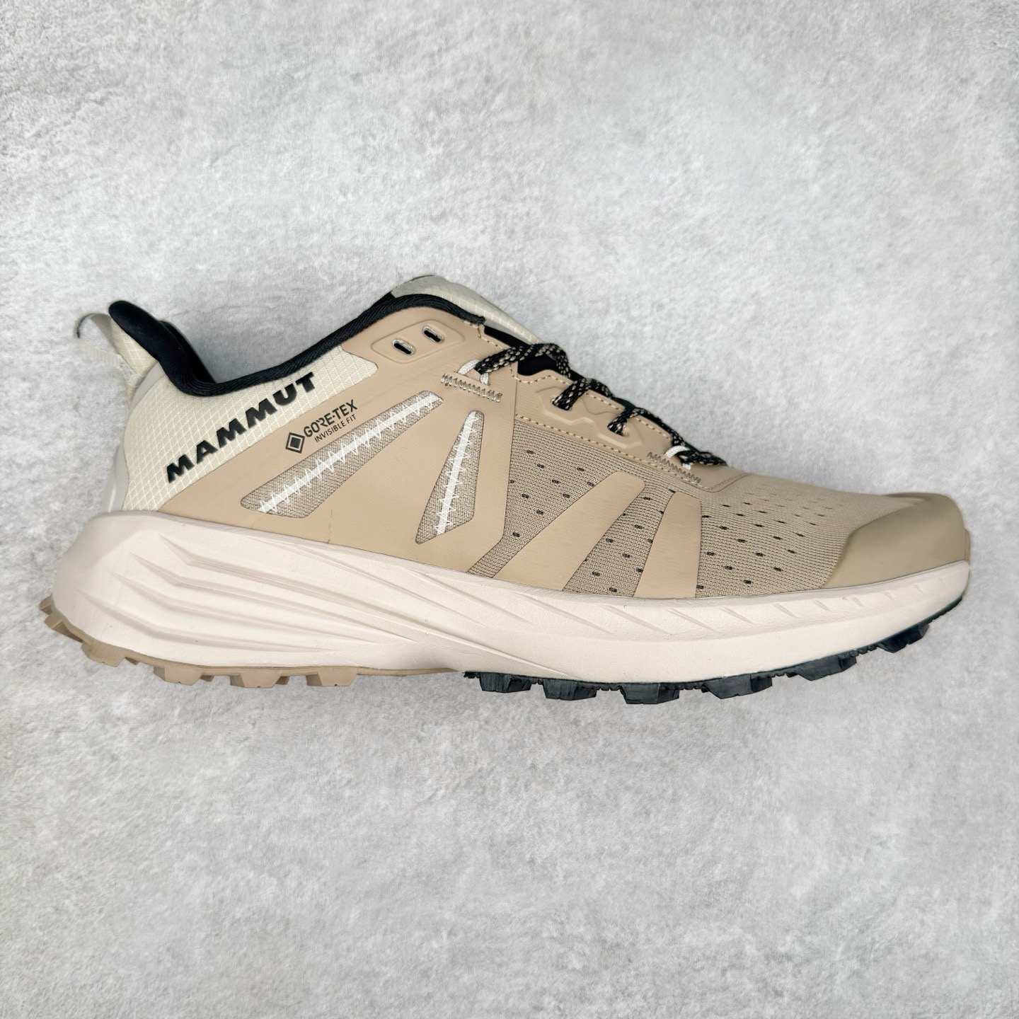 MAMMUT猛犸象 Hueco Knit 2 登山靴多功能鞋履 独立私模 顶级复刻百分百还原# 应用BASE FIT 2.0专利技术 拥有优越的抓地力、护趾力和运动缓冲功能 可折叠鞋跟 透气针织鞋面 适合春夏与初秋季节的设计 即刻\\\”履\\\”行出发 尺码:36 36.5 37.5 38 38.5 39 40 40.5 41 42 42.5 43 44 44.5 45 46-选品中心