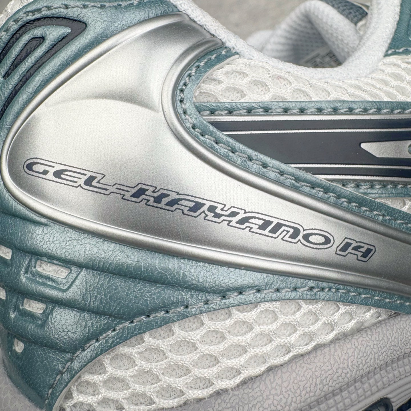 图片[18]-＃ZC总裁 Asics Gel-Kayano K14 亚瑟士系列复古舒适织物合成革减震防滑耐磨低帮休闲跑步鞋 市场顶级版本 原装纸板楦头开发 独家私模五层组合大底 原厂定制缓震硅胶加持 原盒原配 官方四联吊牌 一比一同步原鞋工艺和用料 鞋面原厂“三明治”多层网布 区别其他同价版本 鞋垫采用原厂OrthoLite欧索莱材质 非普通海玻璃鞋垫 后跟一样采用了GEL缓震胶 整体系列设计非常的科技感 锻炼跑步的同时让你一样时尚百搭 尺码：36 37 37.5 38 39 39.5 40 40.5 41.5 42 42.5 43.5 44 44.5 45 46-选品中心