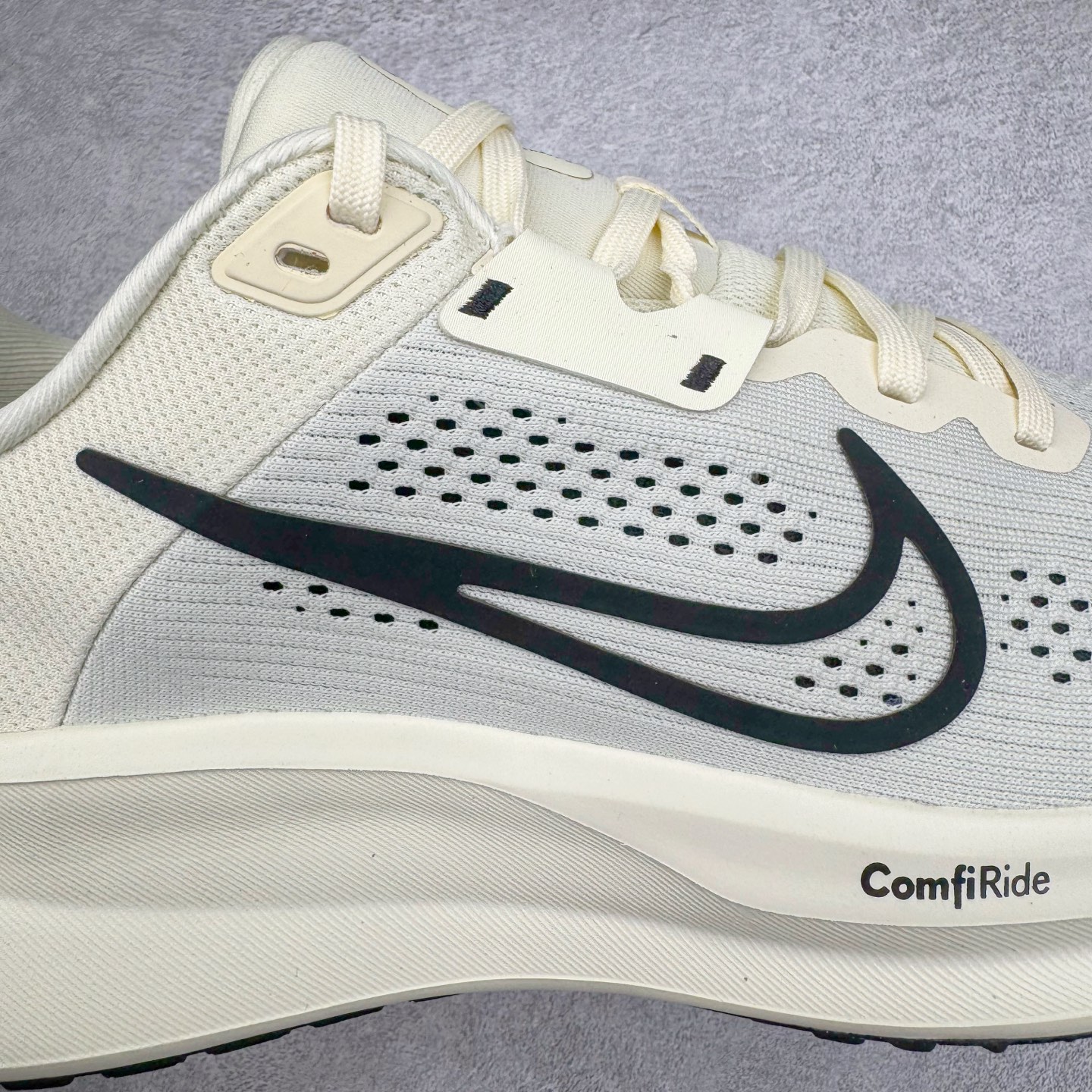 图片[14]-＃TG纯原 NK Quest 6 极致六代网面透气休闲跑步鞋 FD6033-104 简约高科技设计采用多层材料 为双足带来凉爽感受和稳固体验时尚鞋面搭配中足包覆设计 提供稳固贴合感 一层网眼布材质 在跑步期间为你带来轻盈透气性能 同时展现利落外观 加高叠层设计 为每一步带来柔软缓震性能 具备出色抓地力与耐穿着性 舒适感出众 货号：DD0204-301 尺码：36 36.5 37.5 38 38.5 39 40 40.5 41 42 42.5 43 44 44.5 45-选品中心